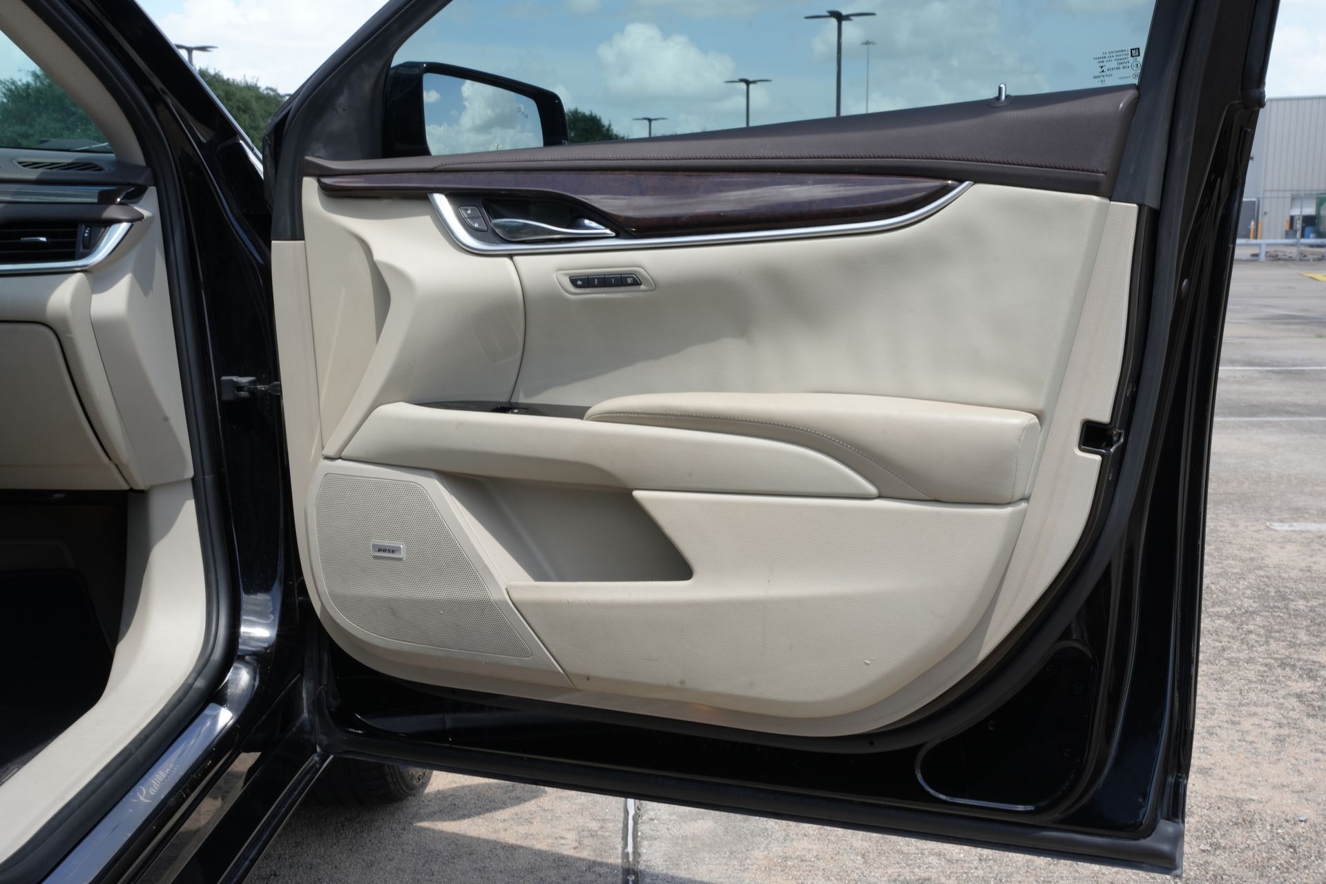 2016 Cadillac XTS Luxury Black at Tom Peacock Cadillac