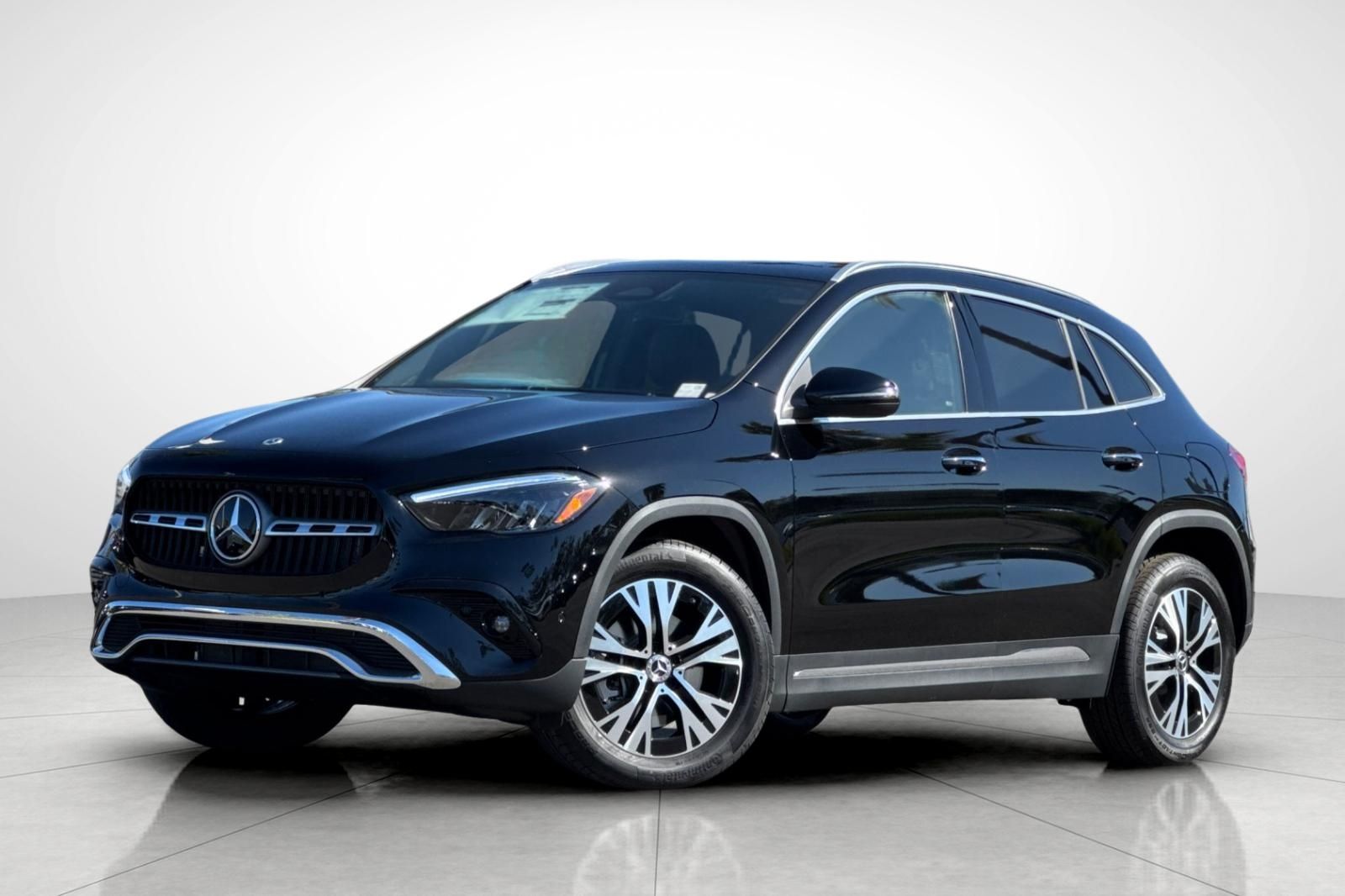 Night Black 2026 Mercedes-Benz GLA SUV / Crossover Front-Wheel Drive 8-Speed Dual Clutch
