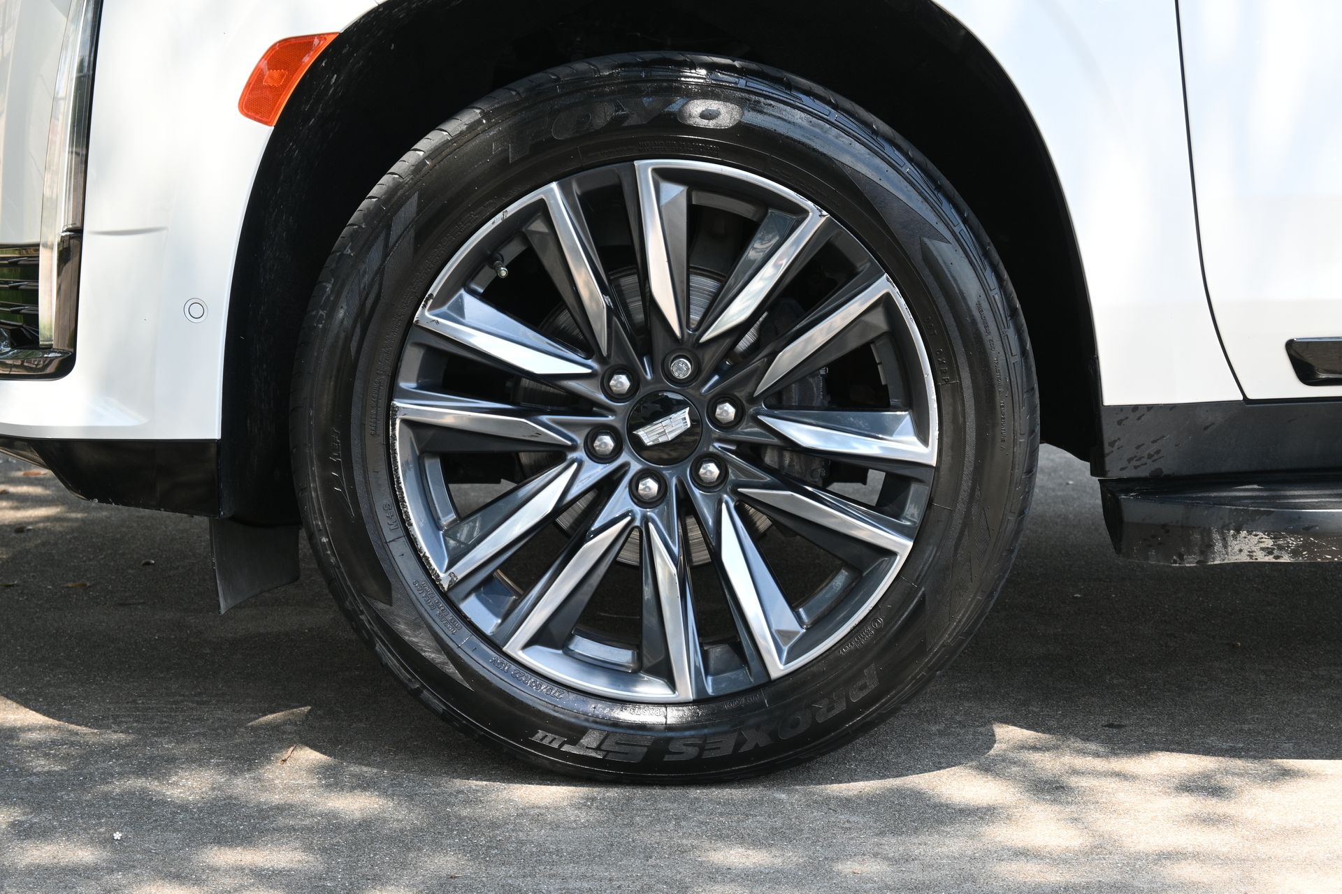 2021 Cadillac Escalade ESV Sport White at Shottenkirk Kia Fort Bend
