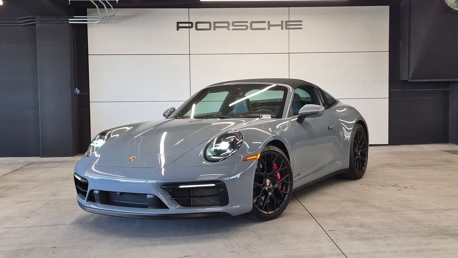 Gray (Arctic Grey) 2024 Porsche 911 Convertible All-Wheel Drive