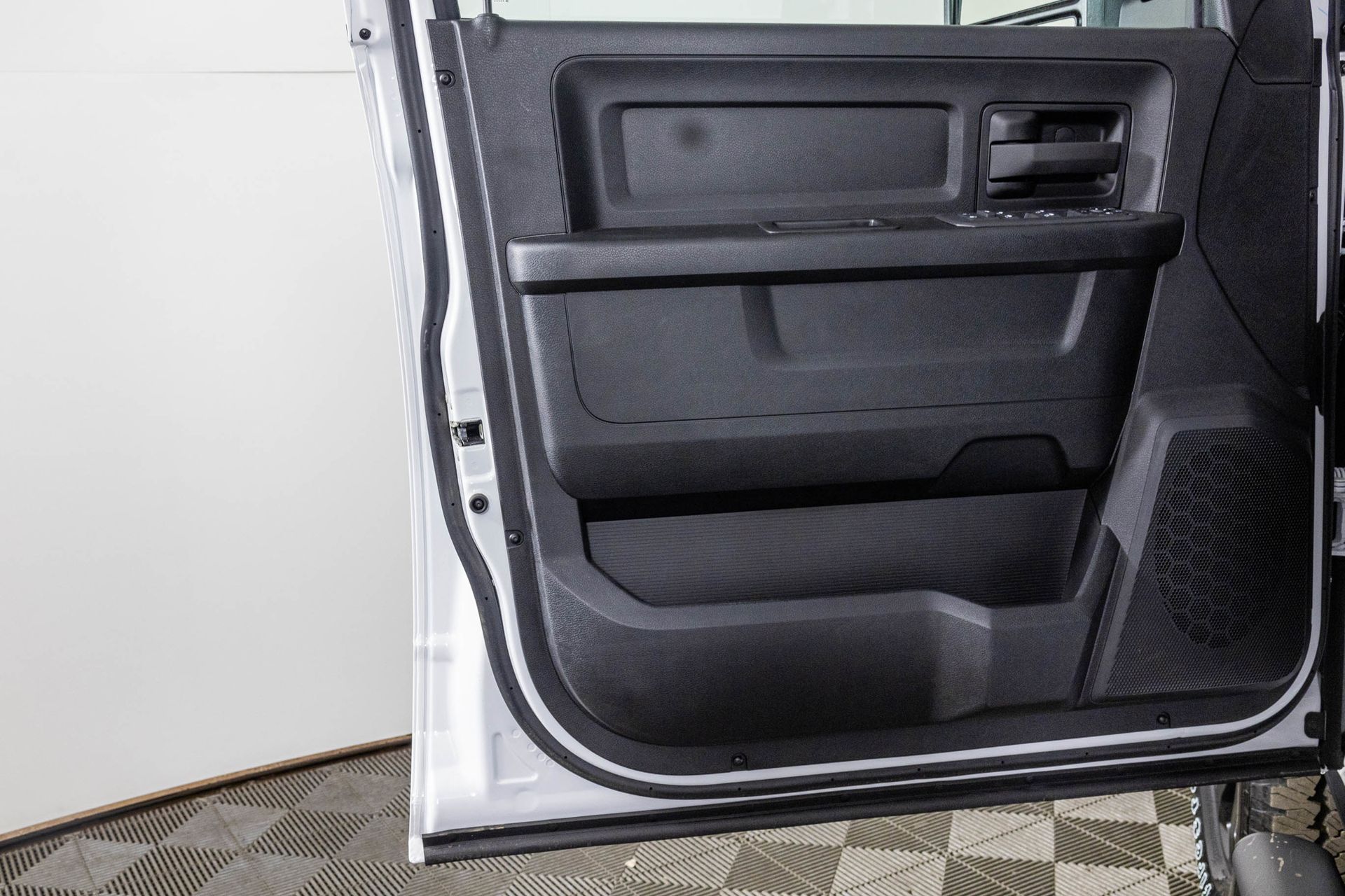 2026 RAM 2500 - Image 14