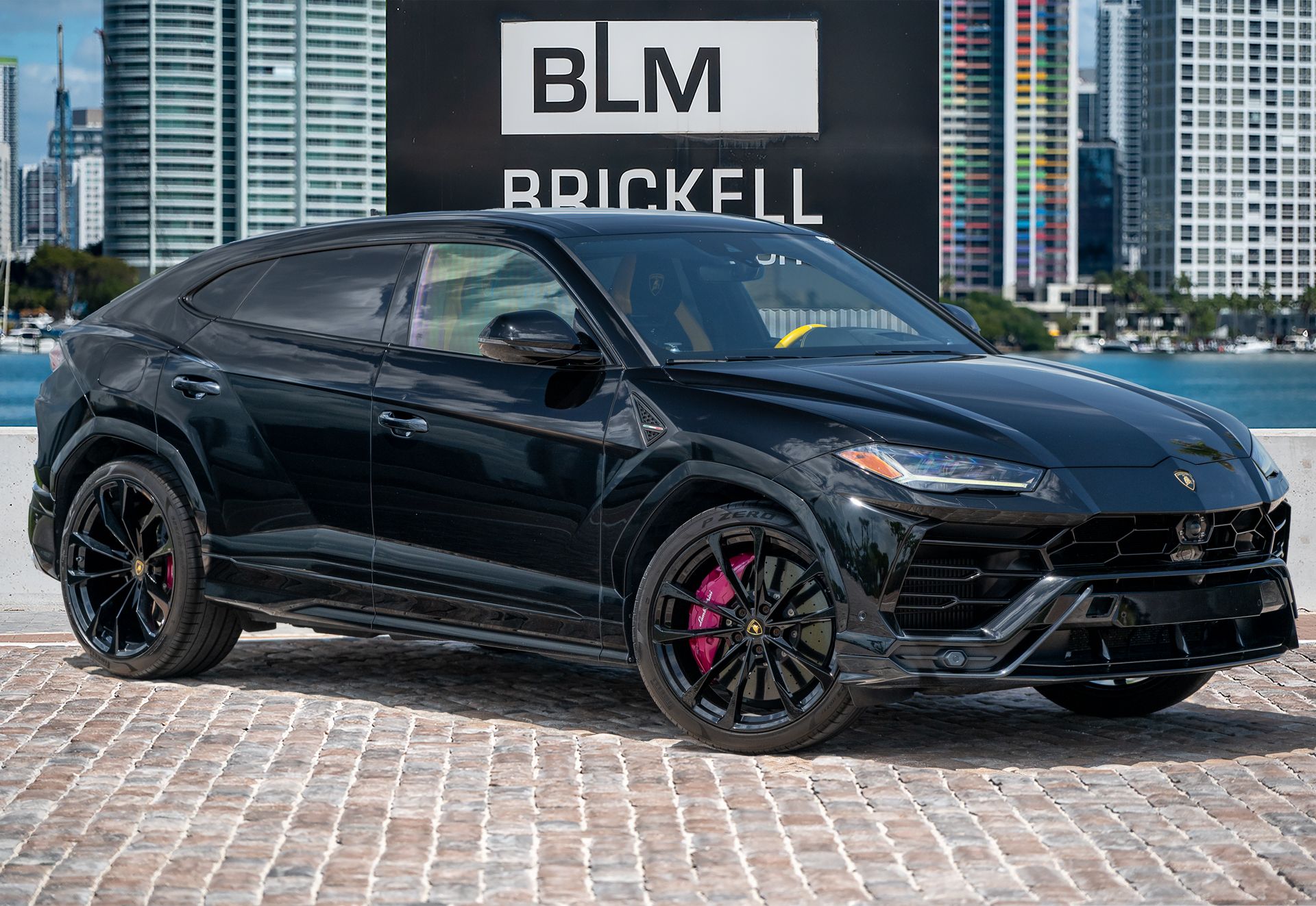 2022 Lamborghini Urus 4.0 V8's photo
