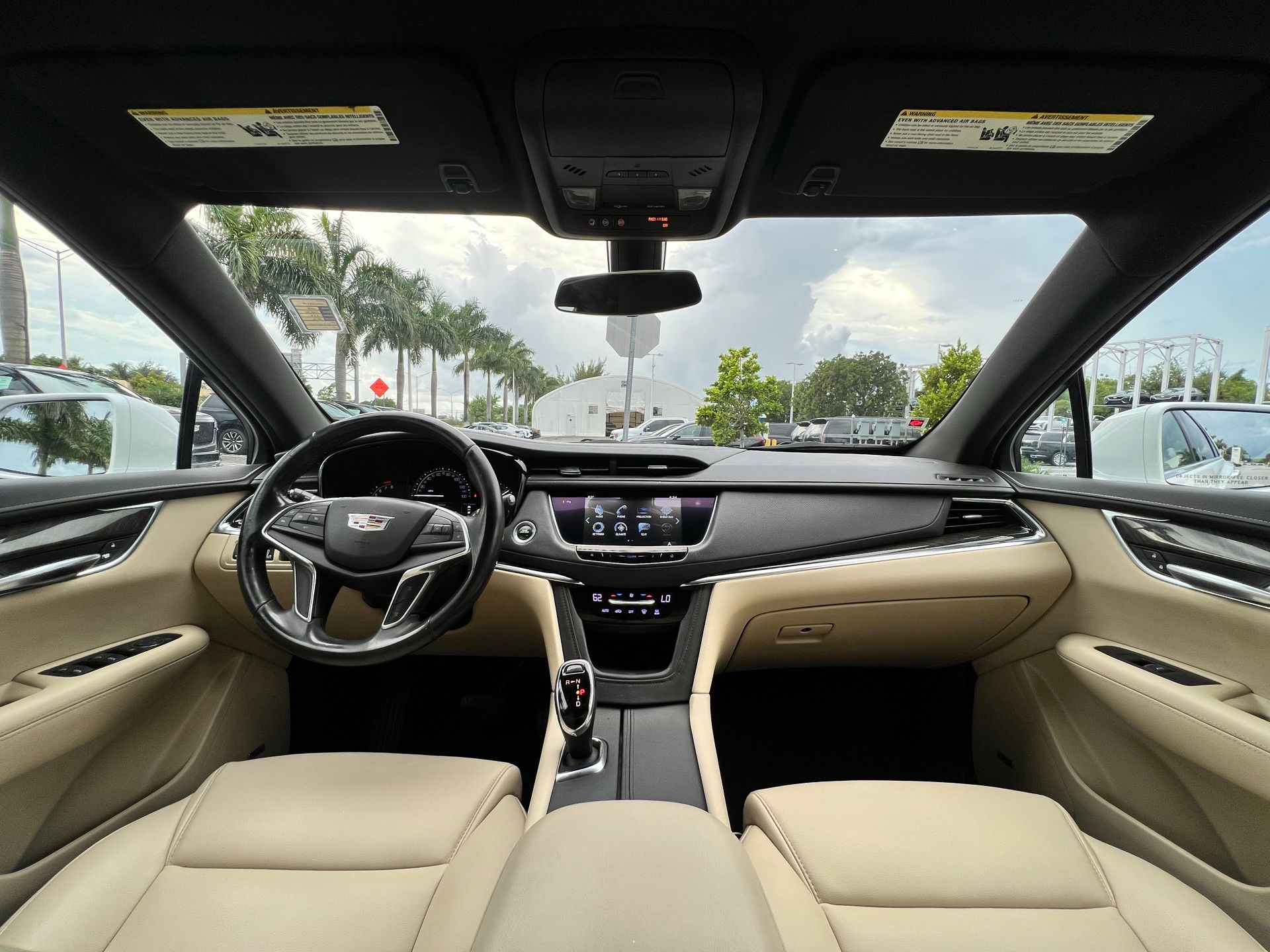 2018 Cadillac XT5 Base 13