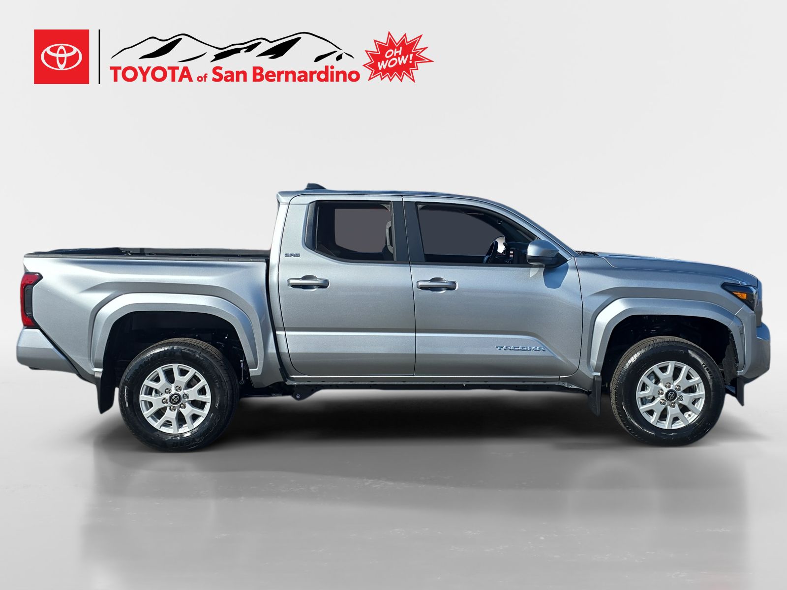 View vehicle photo 6
