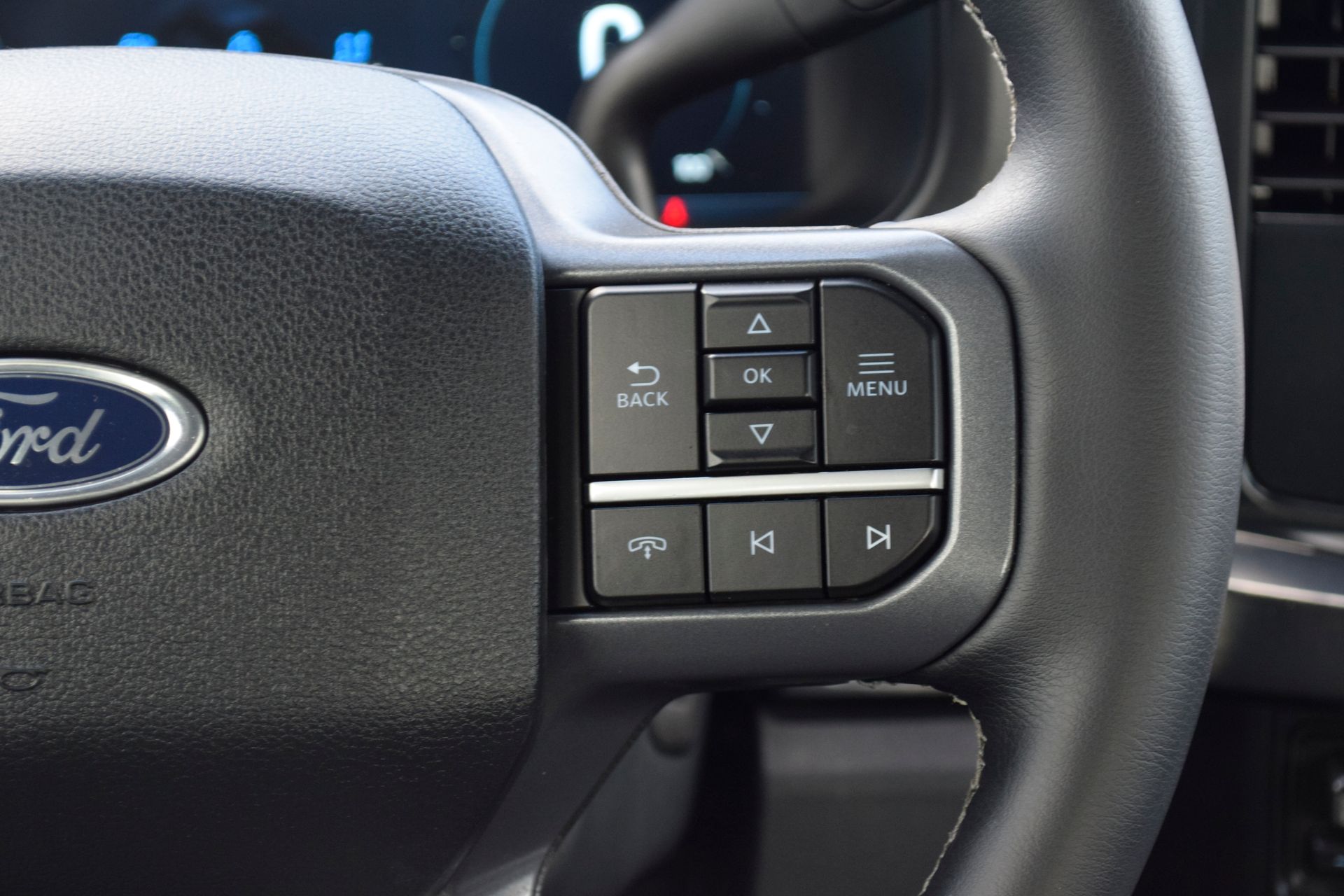 2025 Ford F-350SD Lariat - 9
