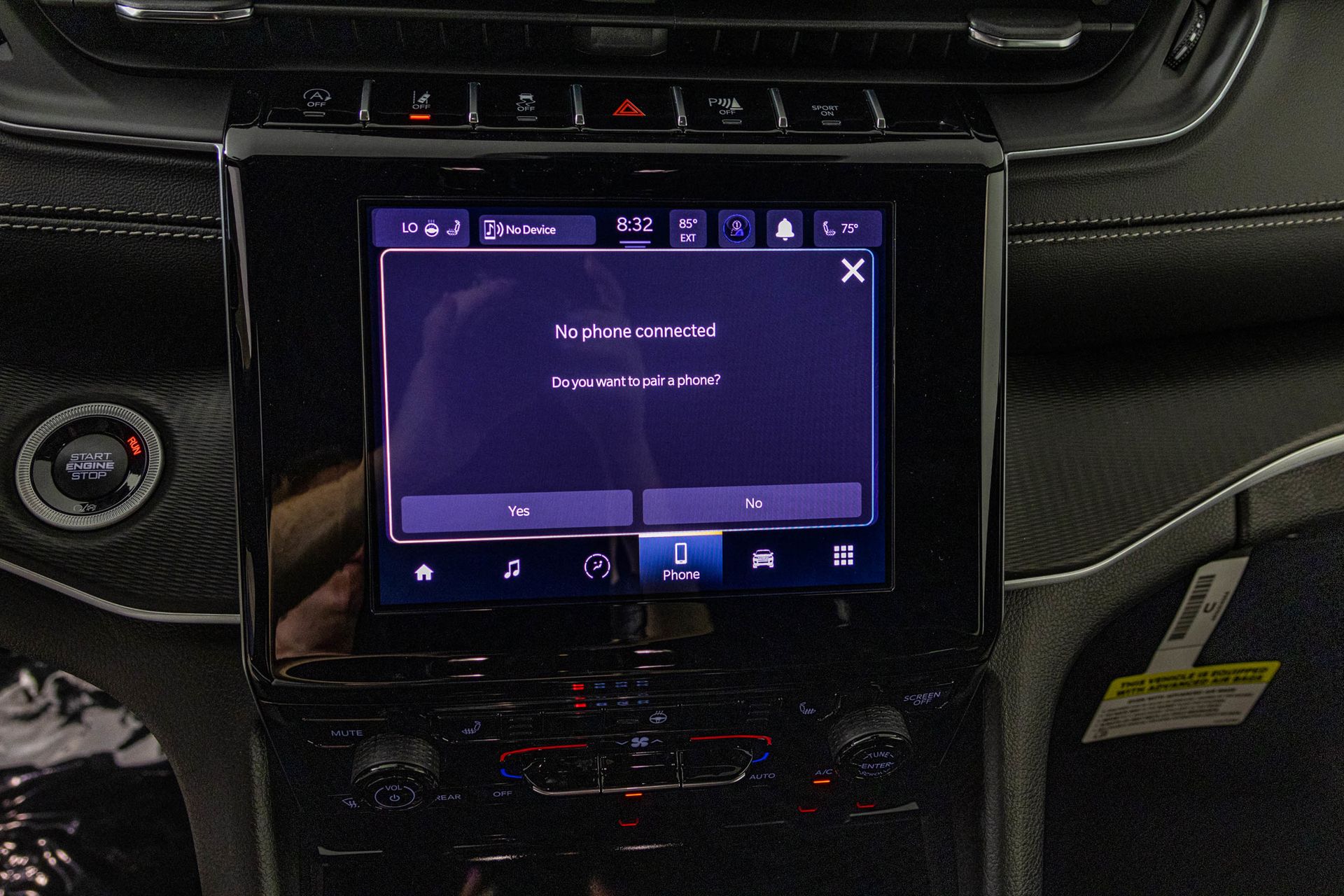 2025 JEEP GRAND CHEROKEE - Image 23