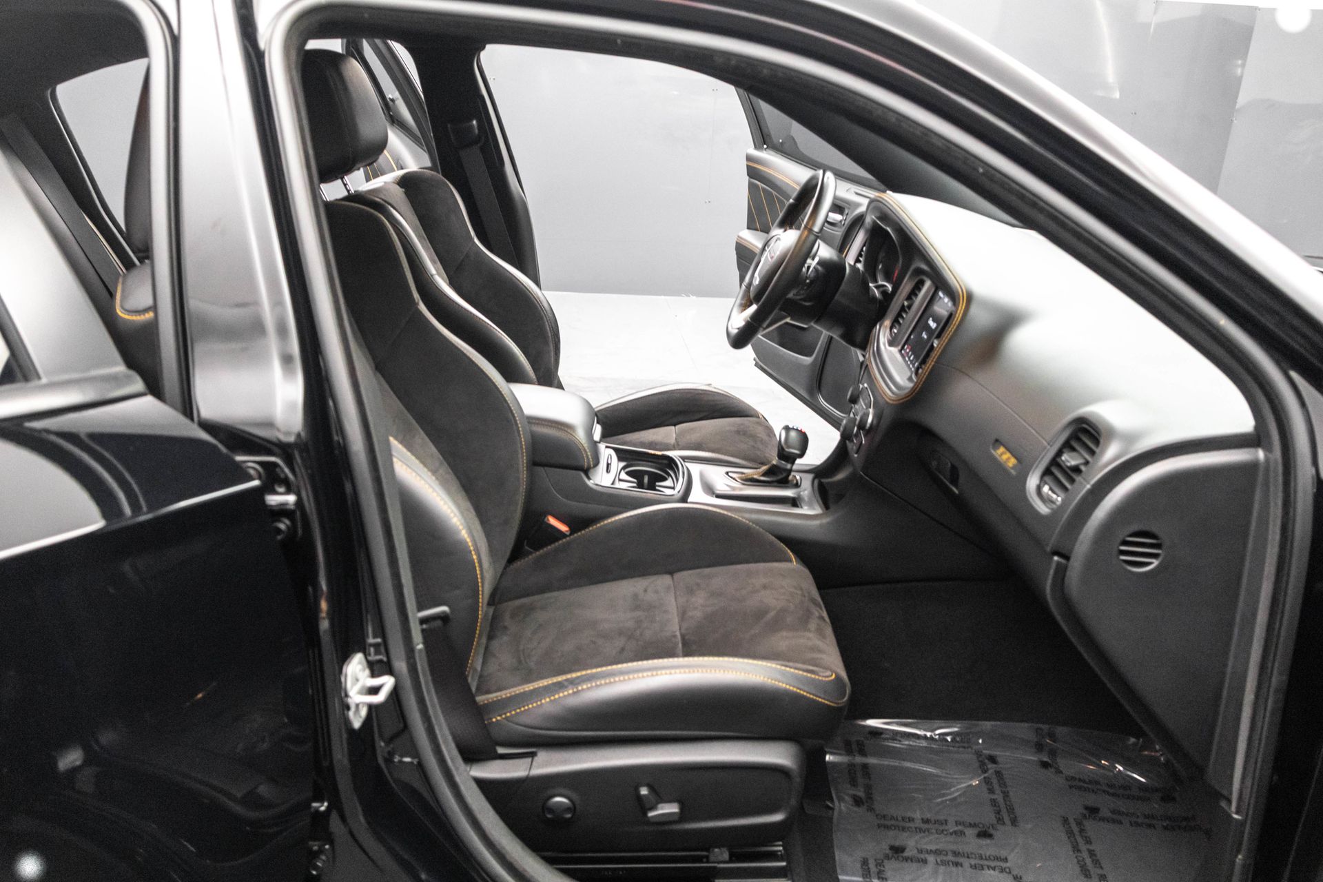 2023 DODGE CHARGER - Image 43