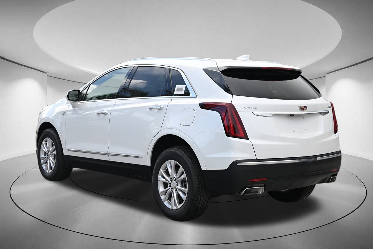 2024 Cadillac XT5 Luxury 3