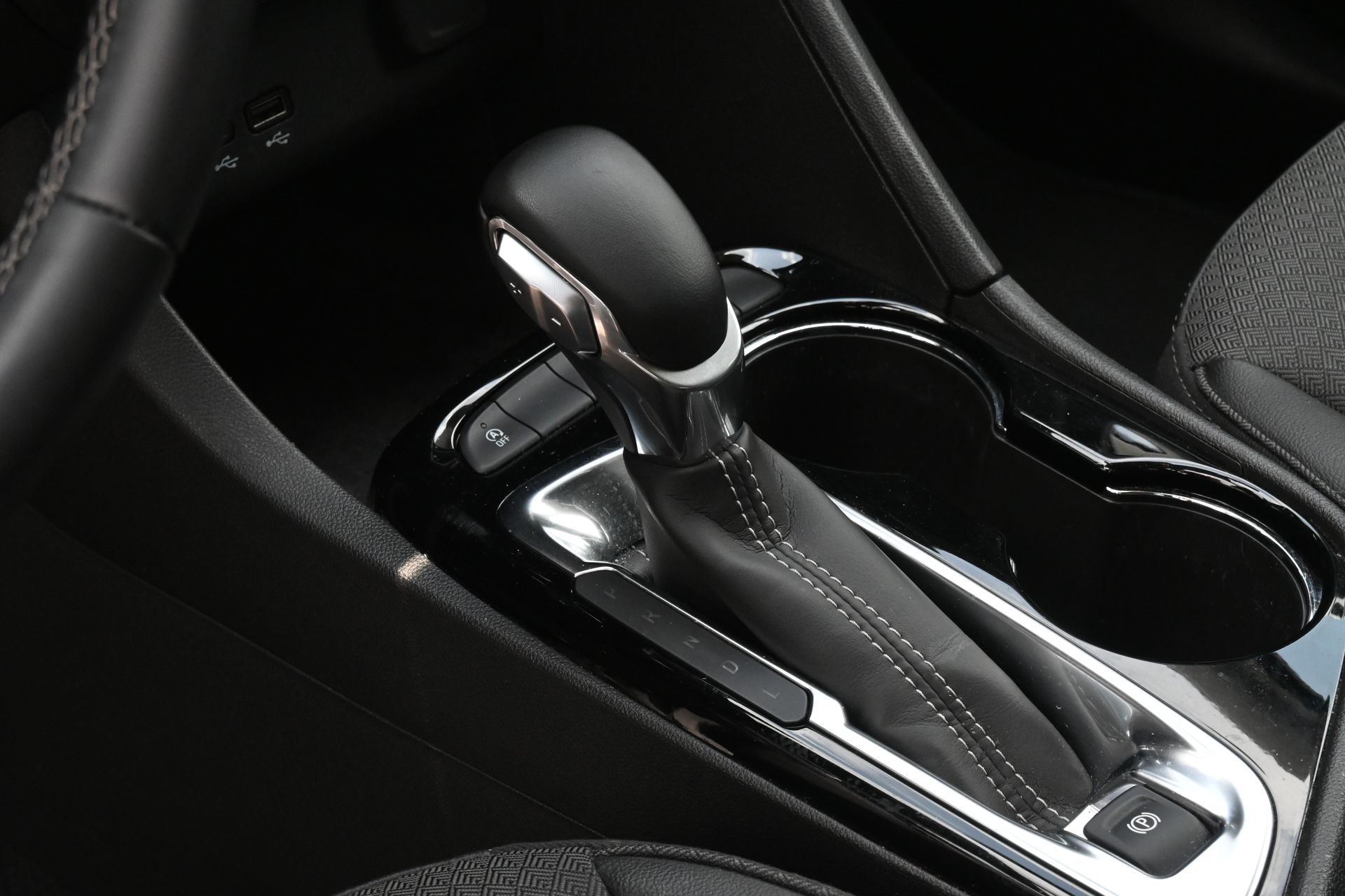 2025 Buick Encore GX Preferred White at South Houston Nissan
