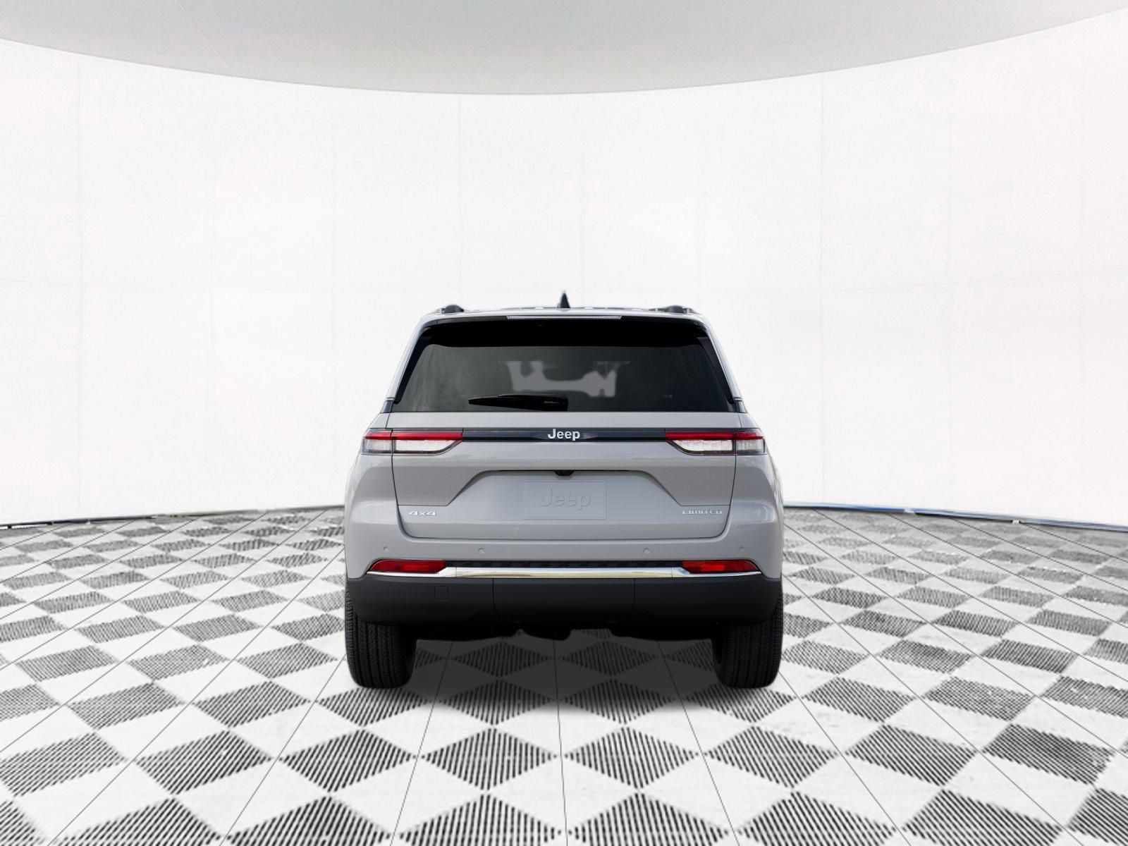 2025 JEEP GRAND CHEROKEE - Image 12