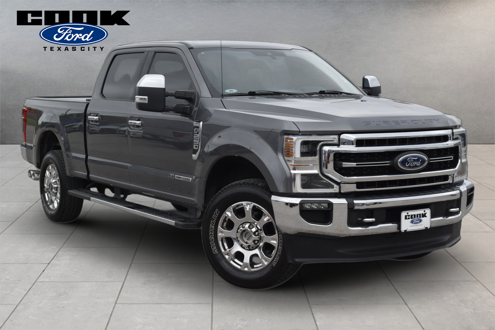 2021 Ford F-250SD Lariat Gray at Autostrade