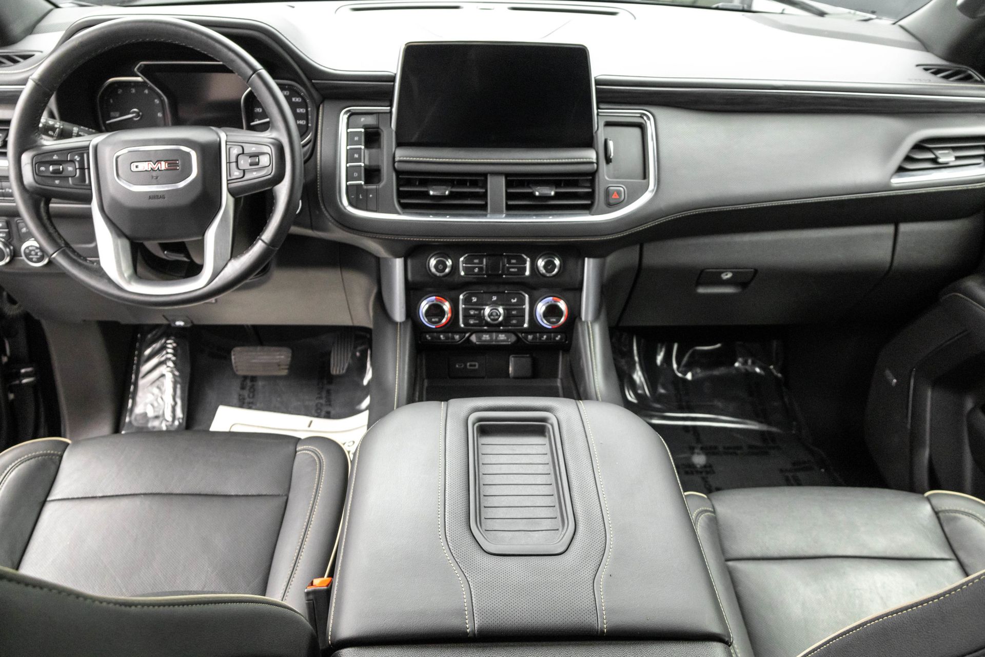 2021 GMC YUKON XL - Image 29