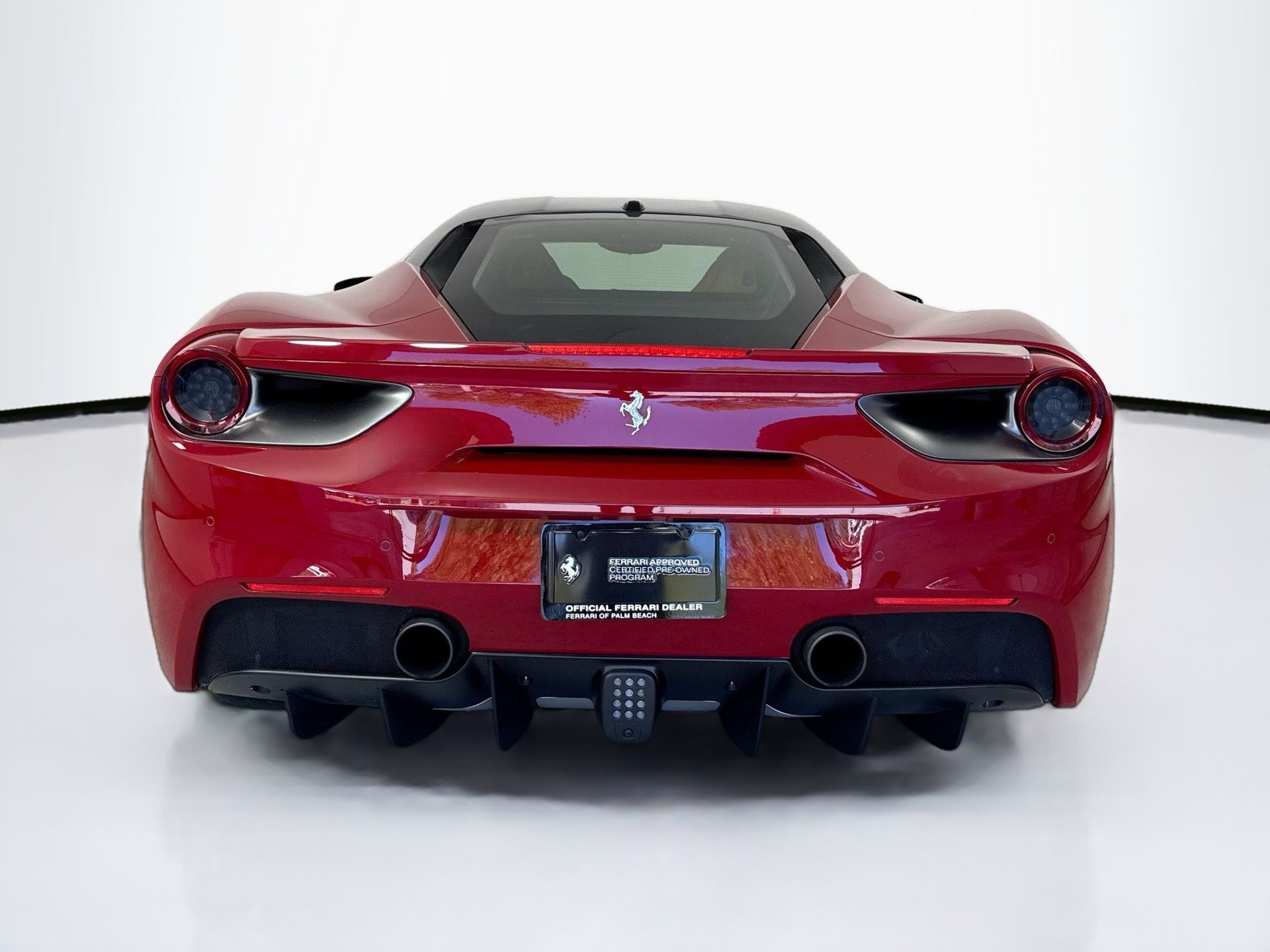 Certified Used 2019 Rosso Mugello Ferrari Base image 6