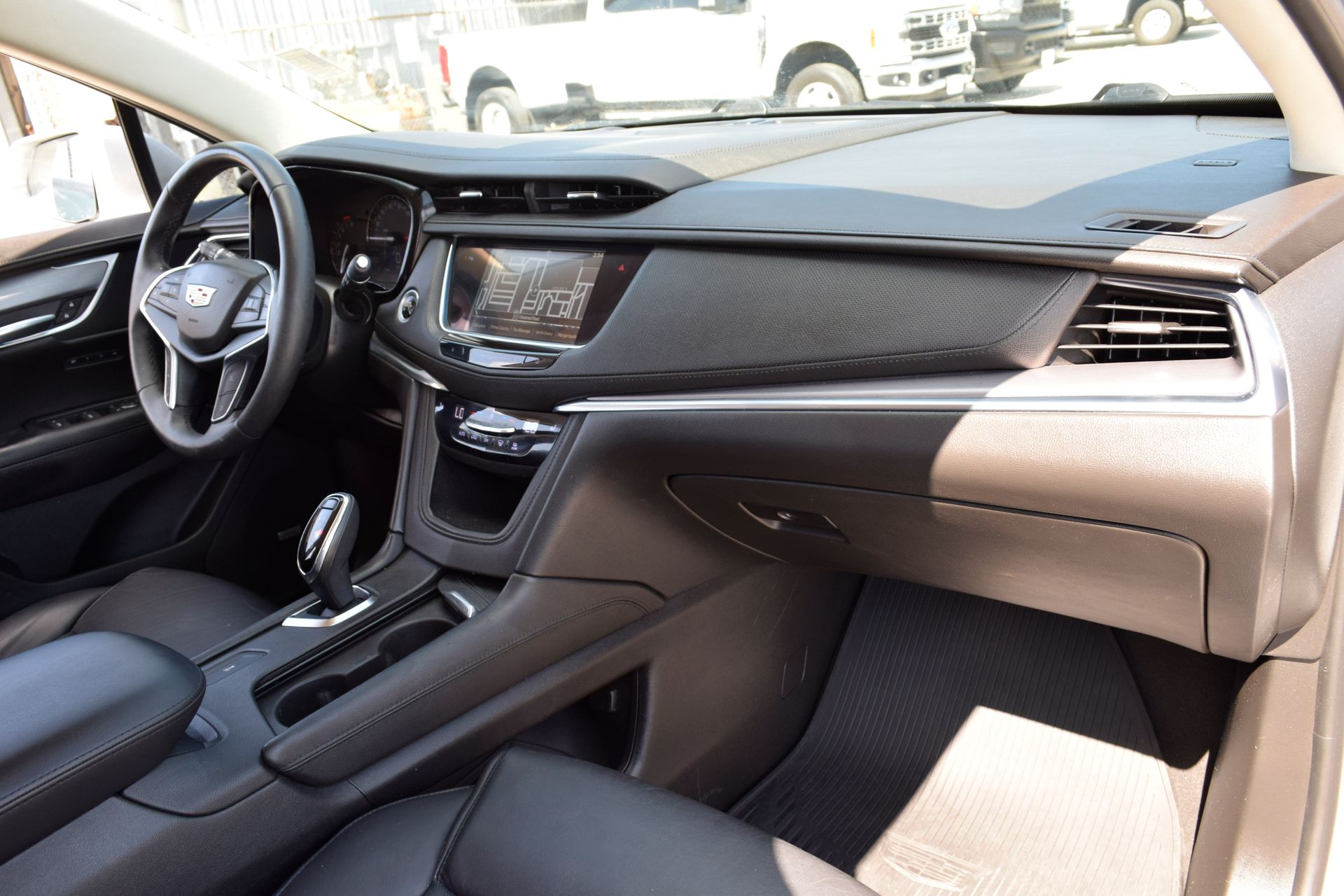 2018 Cadillac XT5 Luxury Silver at DeMontrond Ford