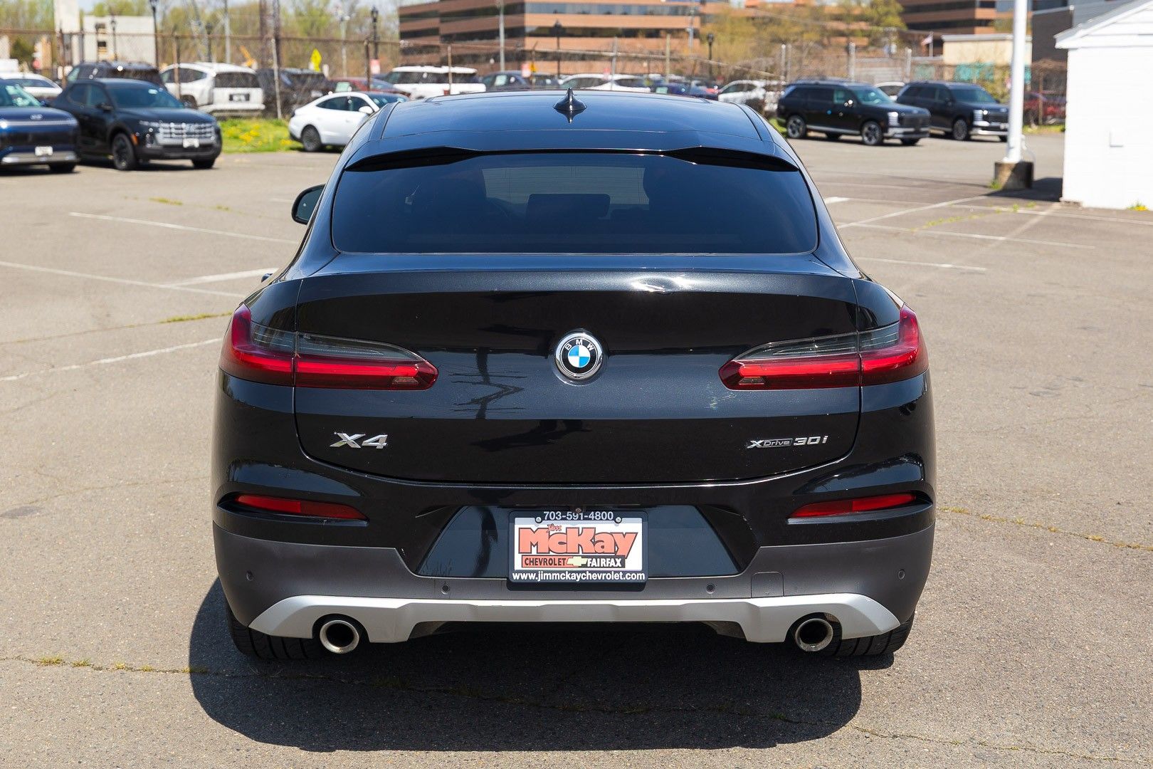 View vehicle photo 6