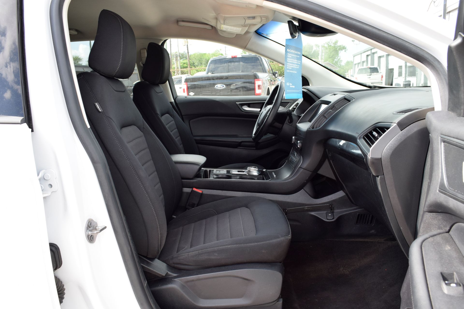2020 Ford Edge SE White at Emmons Autoplex