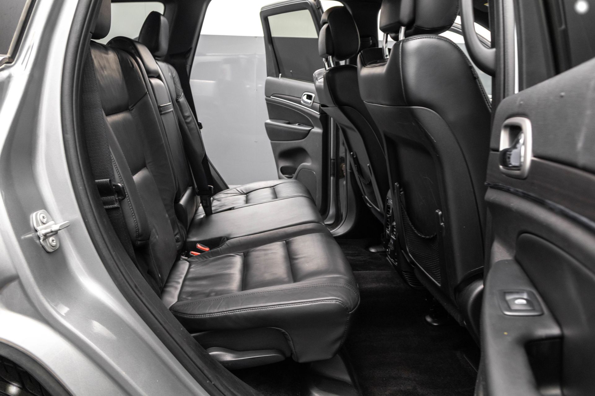 2018 JEEP GRAND CHEROKEE - Image 32