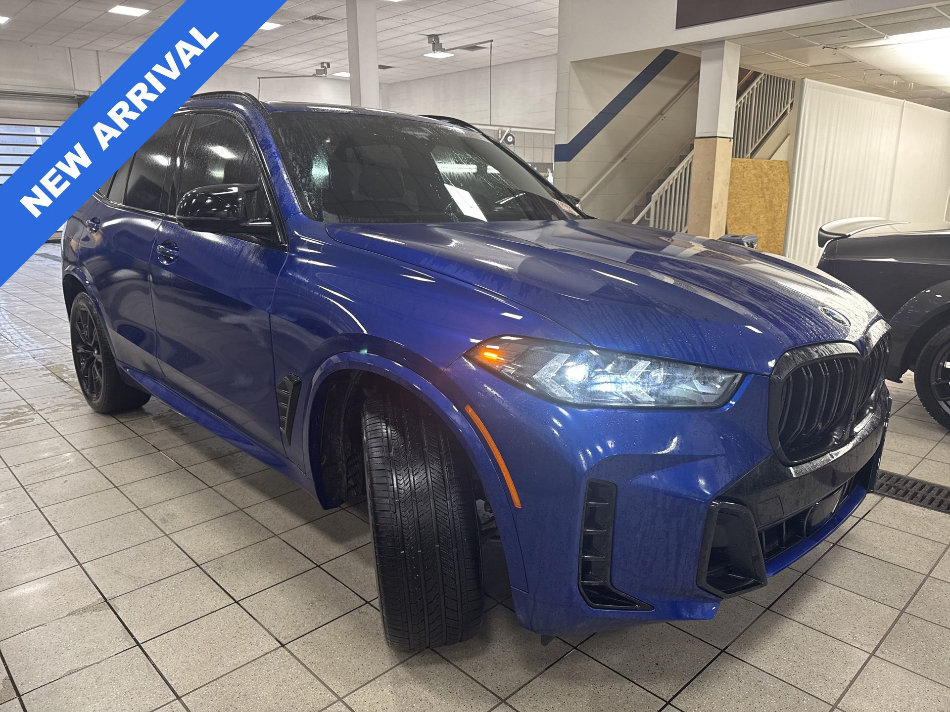 2025 BMW X5 M60i