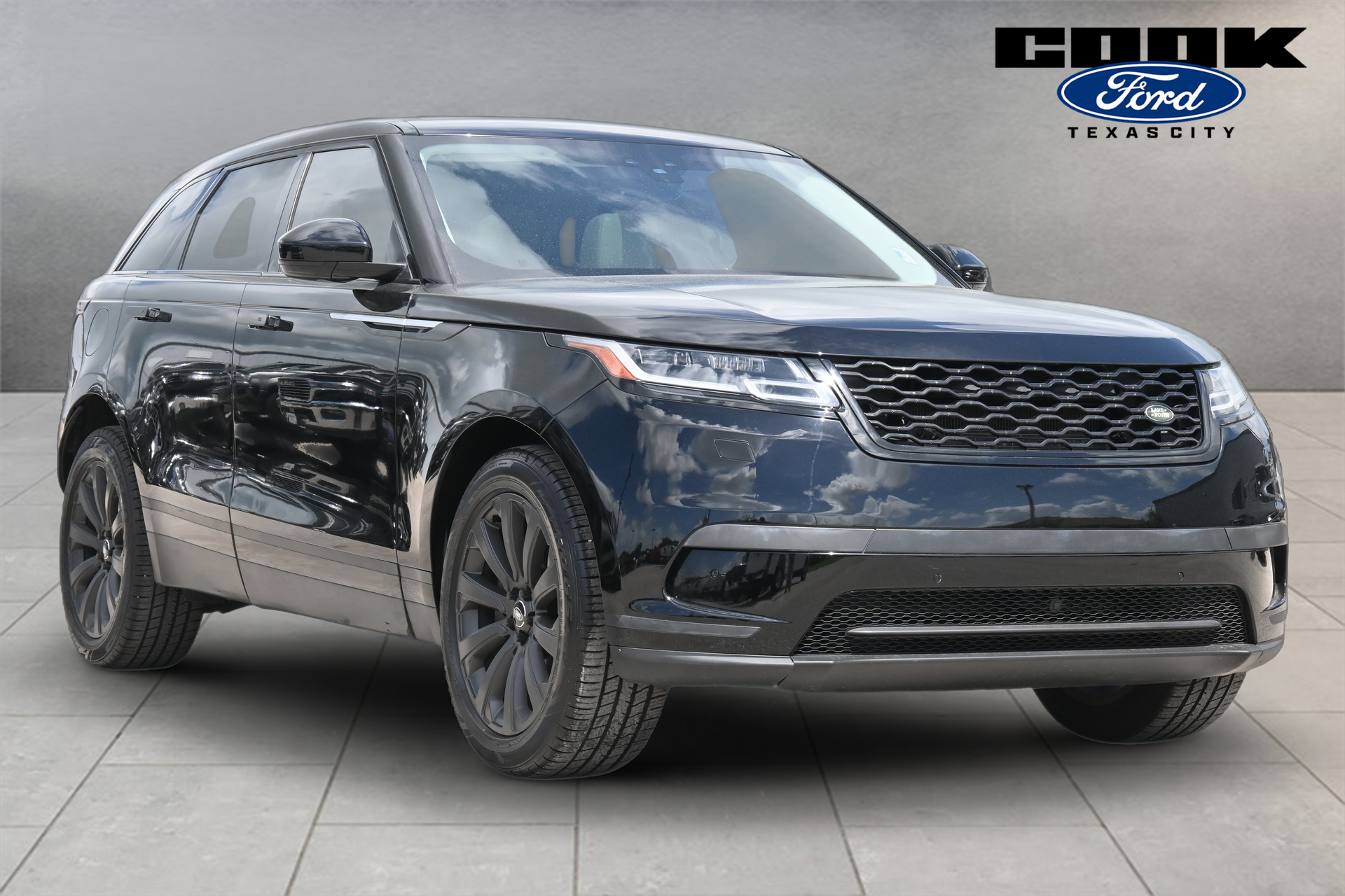 2020 Land Rover Range Rover Velar S - 1