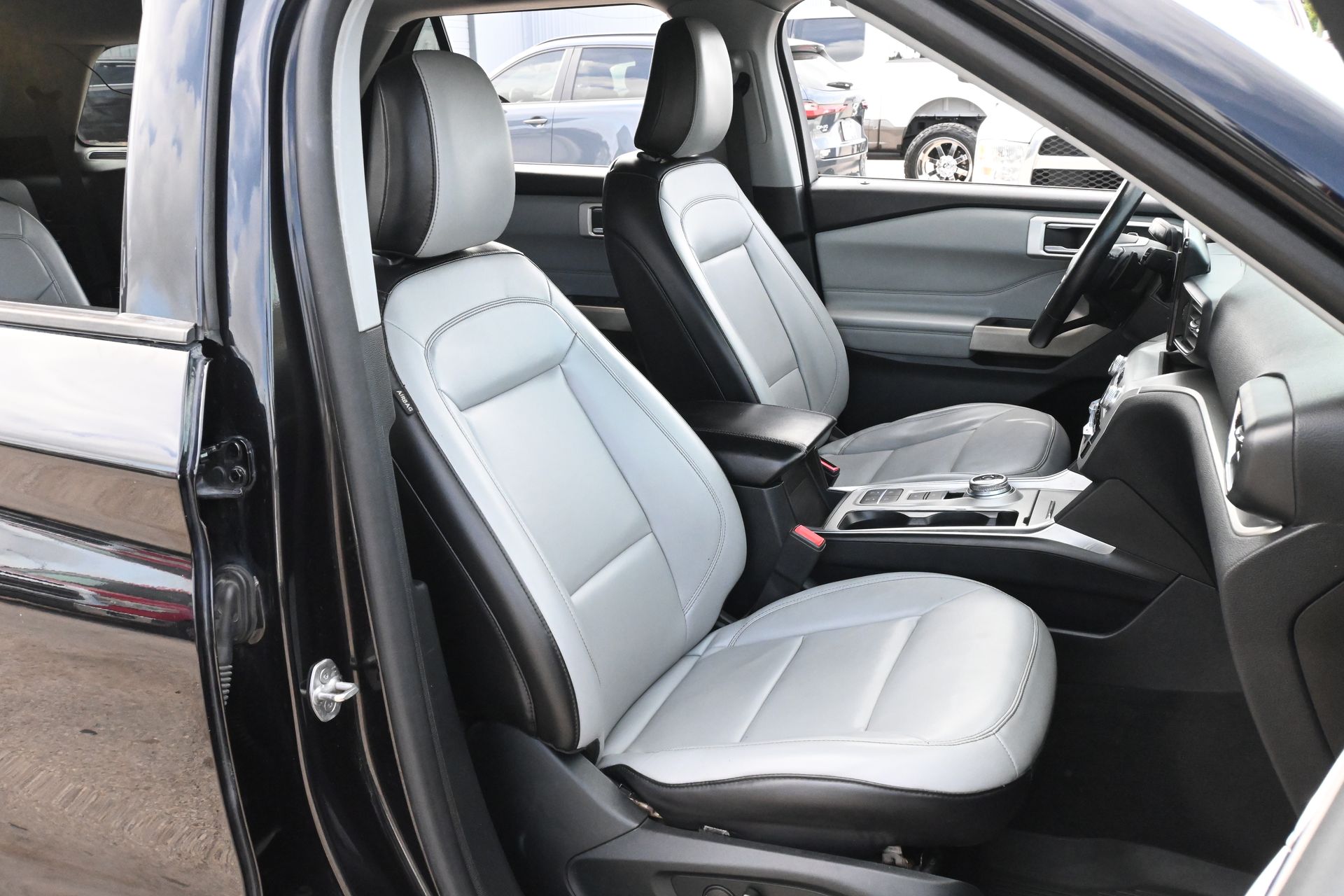 2021 Ford Explorer XLT Black at North Houston Mitsubishi