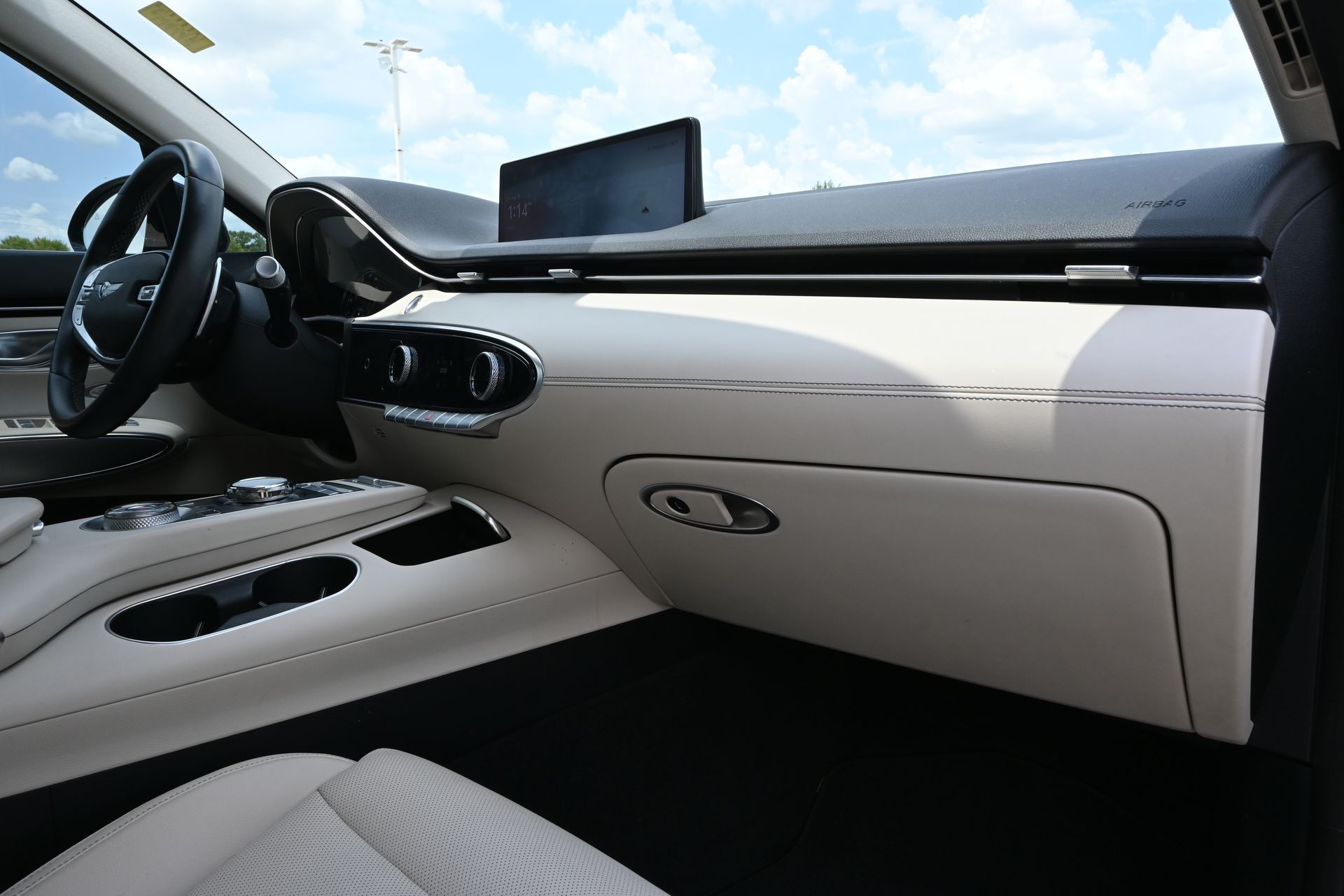 2024 Genesis GV70 2.5T Black at AutoSavvy Houston Southwest