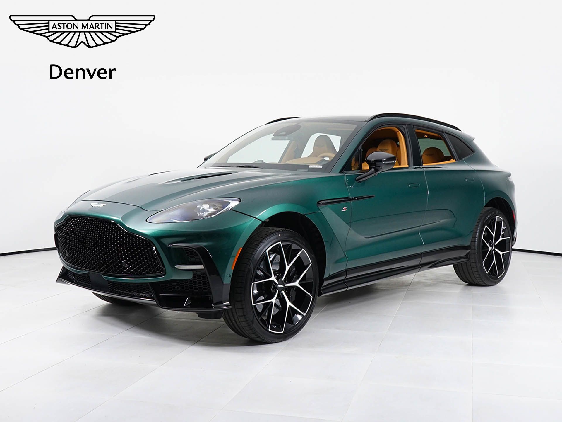 2026 Aston Martin DBX 4.0 V8 S AWD's photo