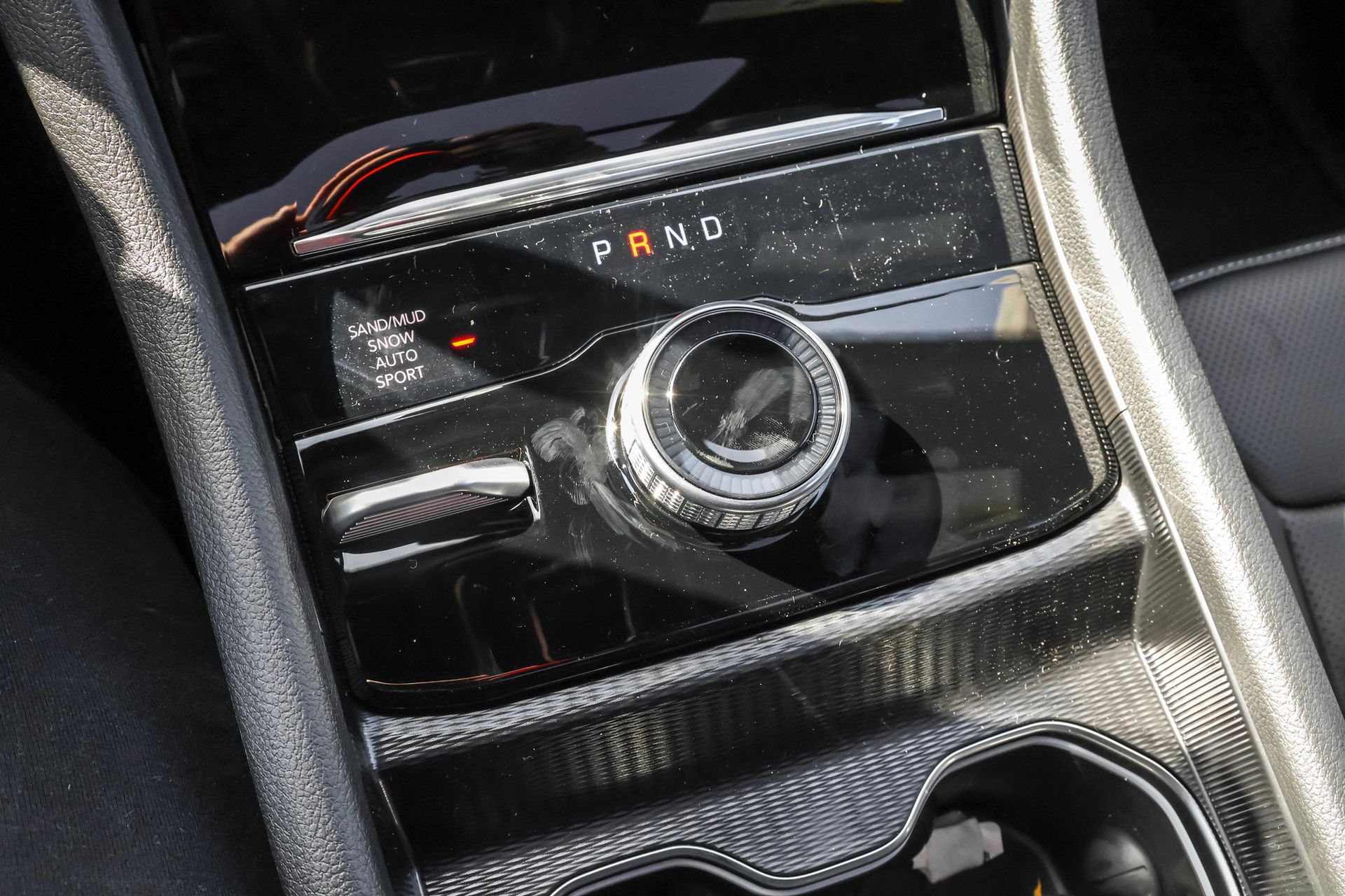 2025 JEEP GRAND CHEROKEE - Image 22