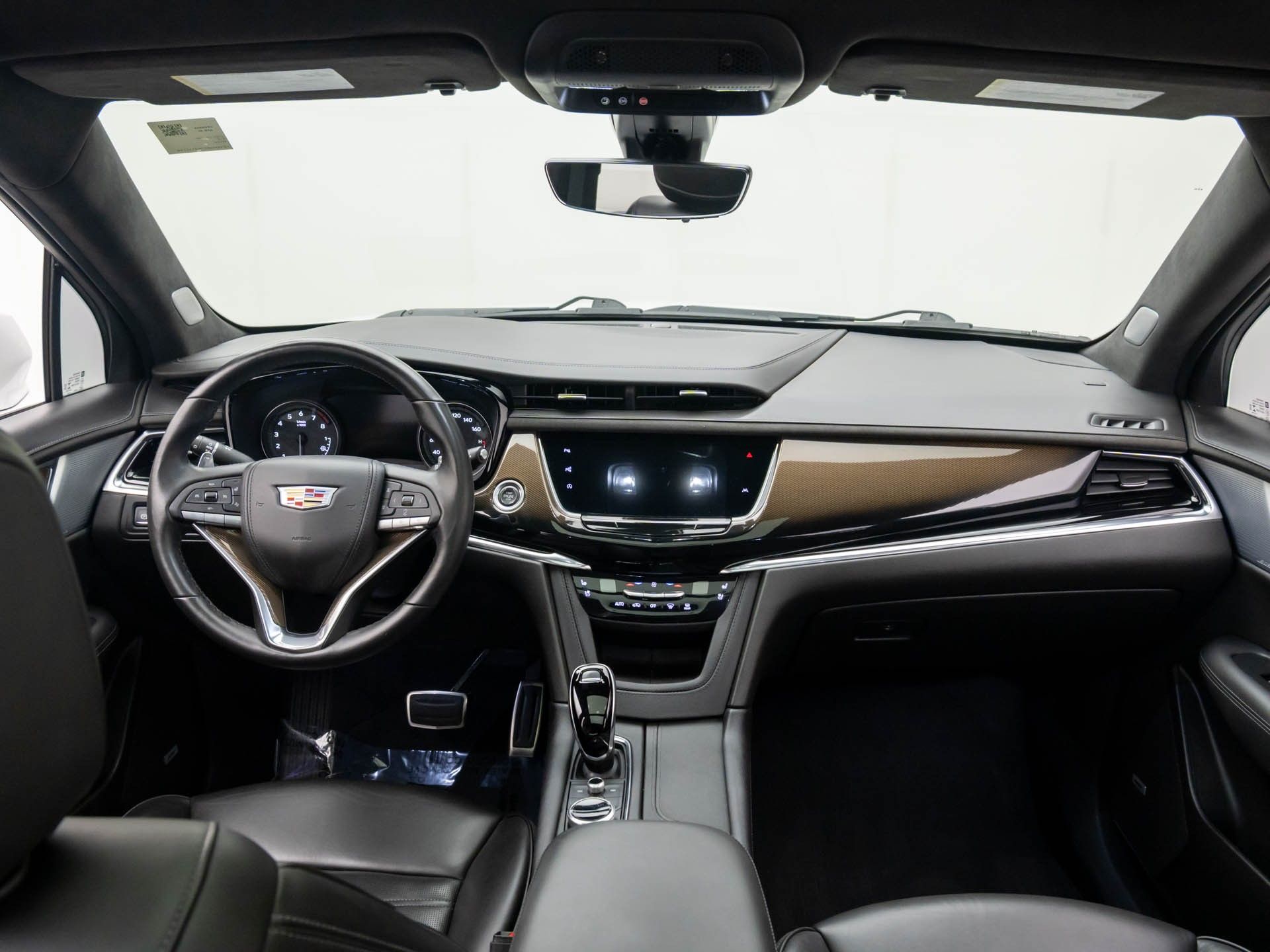 2022 Cadillac XT6 Sport photo