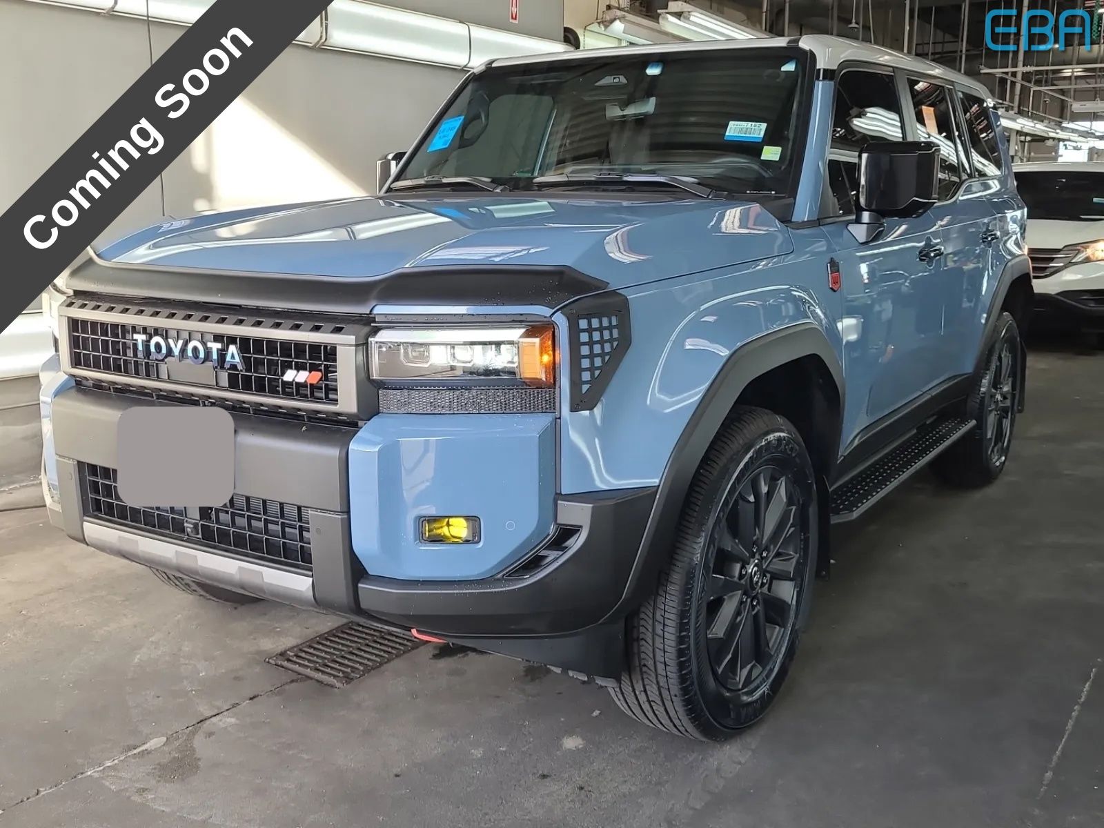 View vehicle photo 3