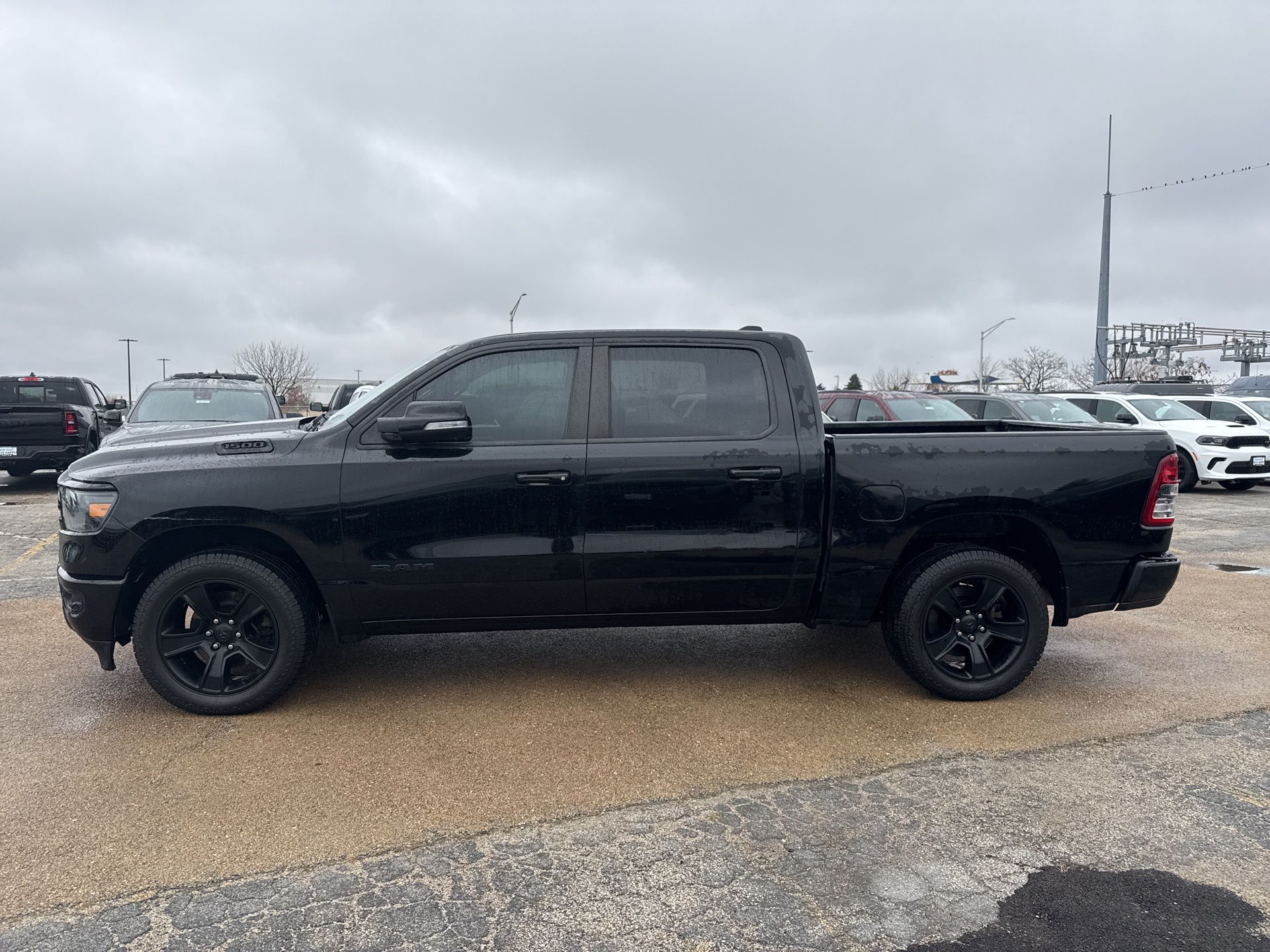 2020 RAM 1500 - Image 8