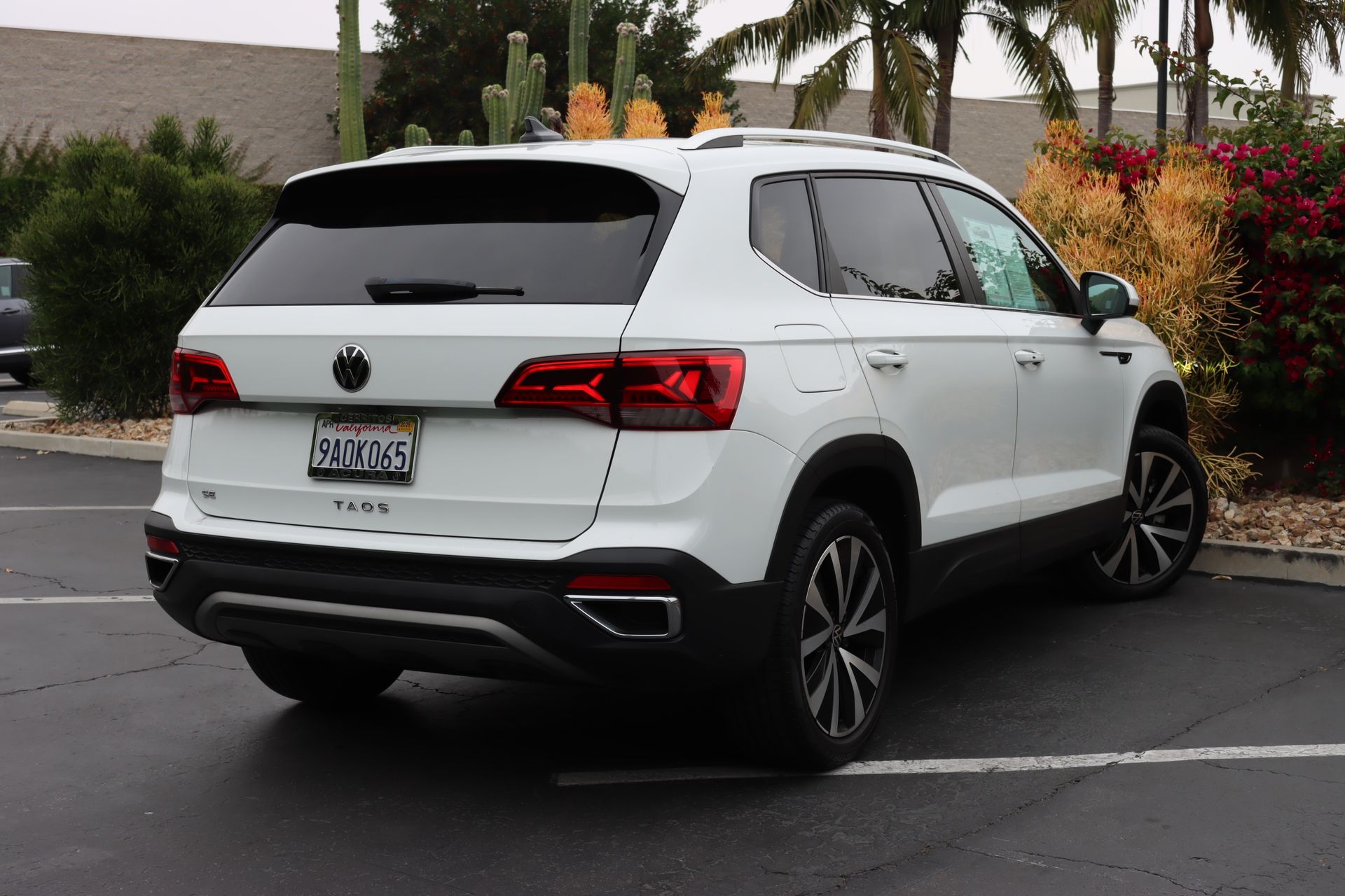 2022 Volkswagen Taos 1.5T SE photo