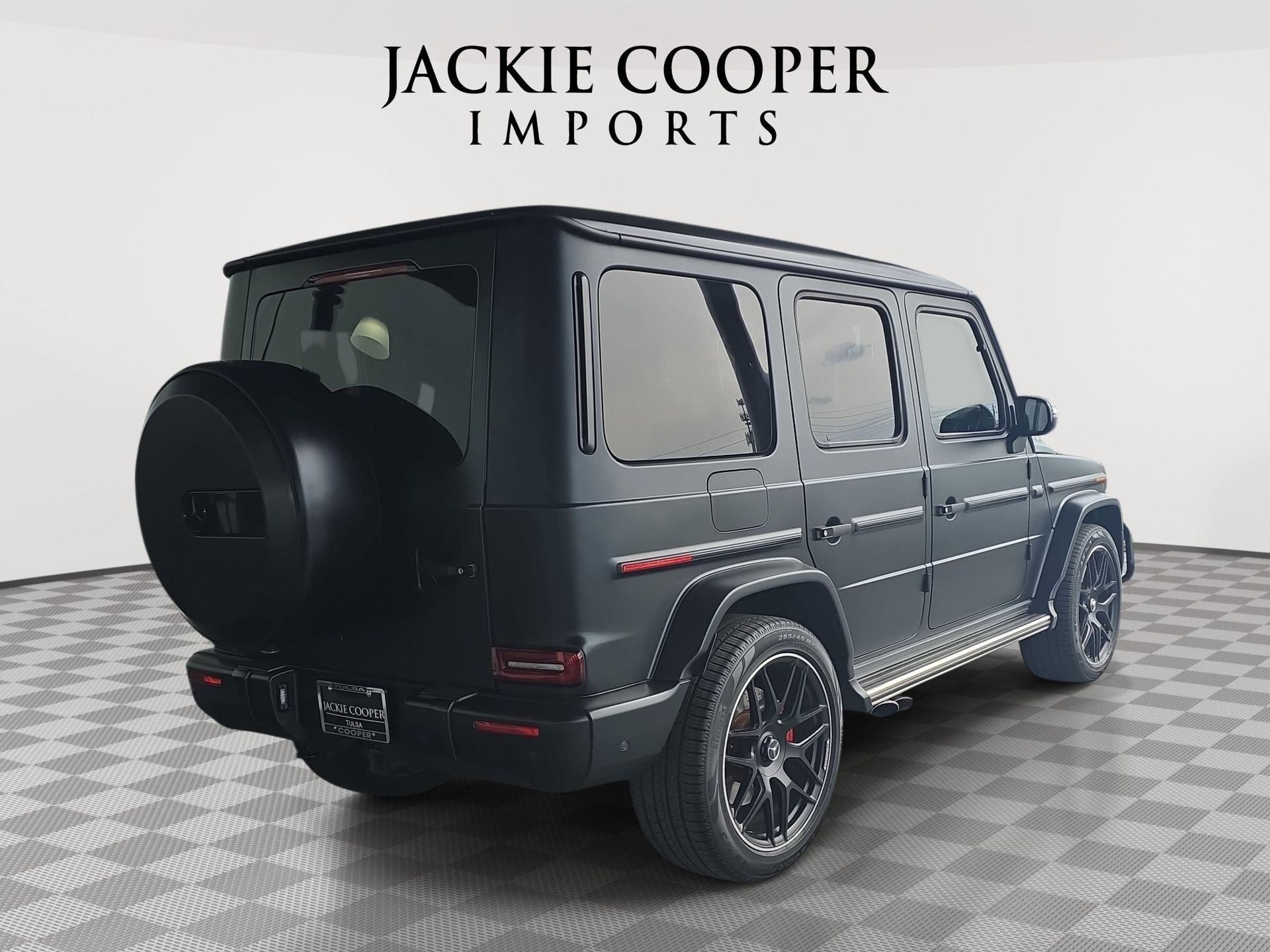 View vehicle photo 5