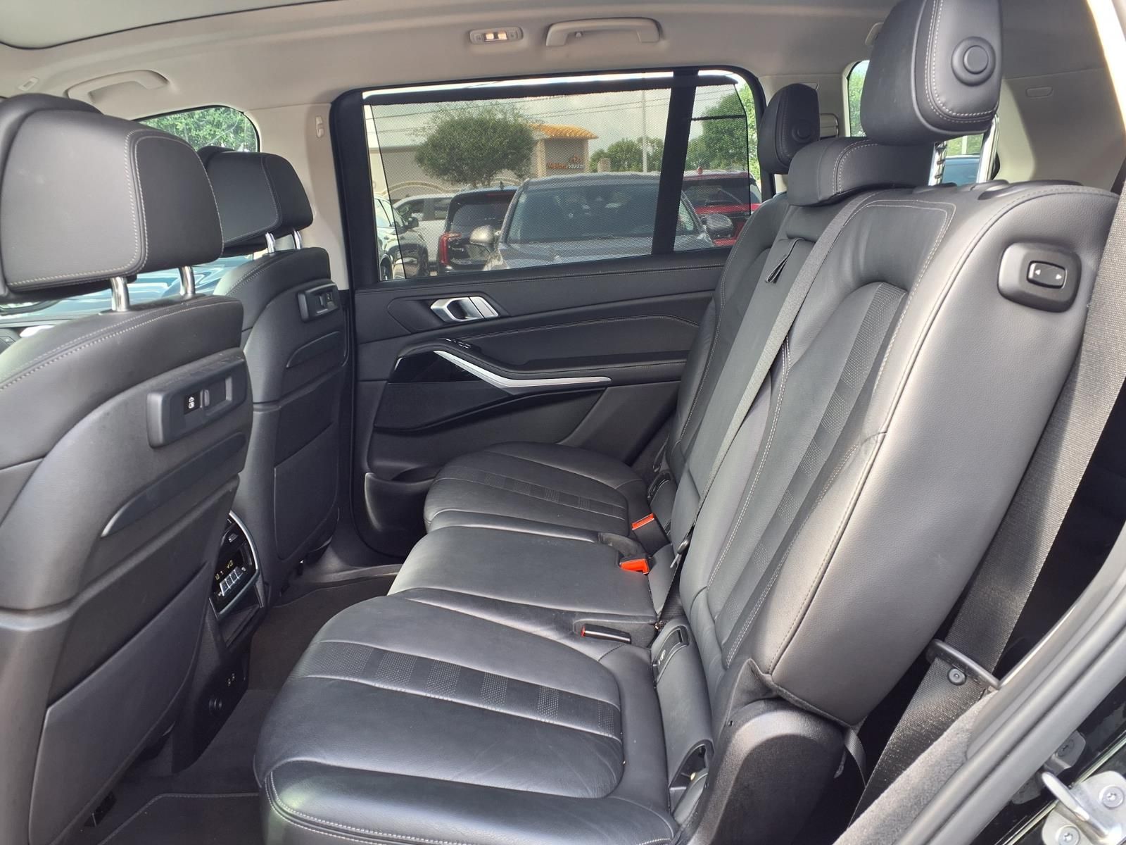 2022 BMW X7 xDrive40i Black at Westside Lexus