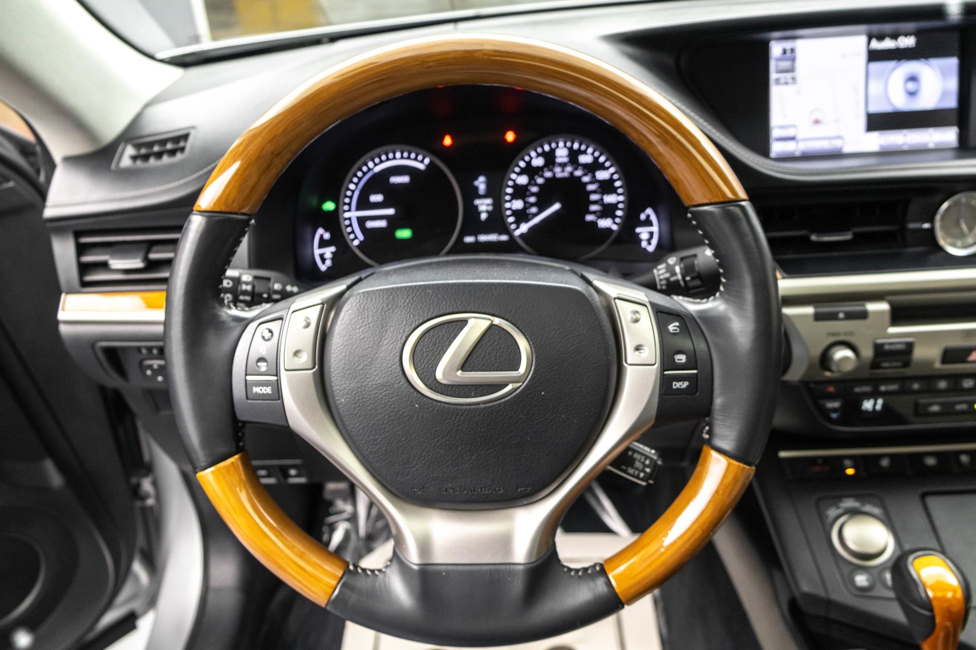 2014 LEXUS ES - Image 22