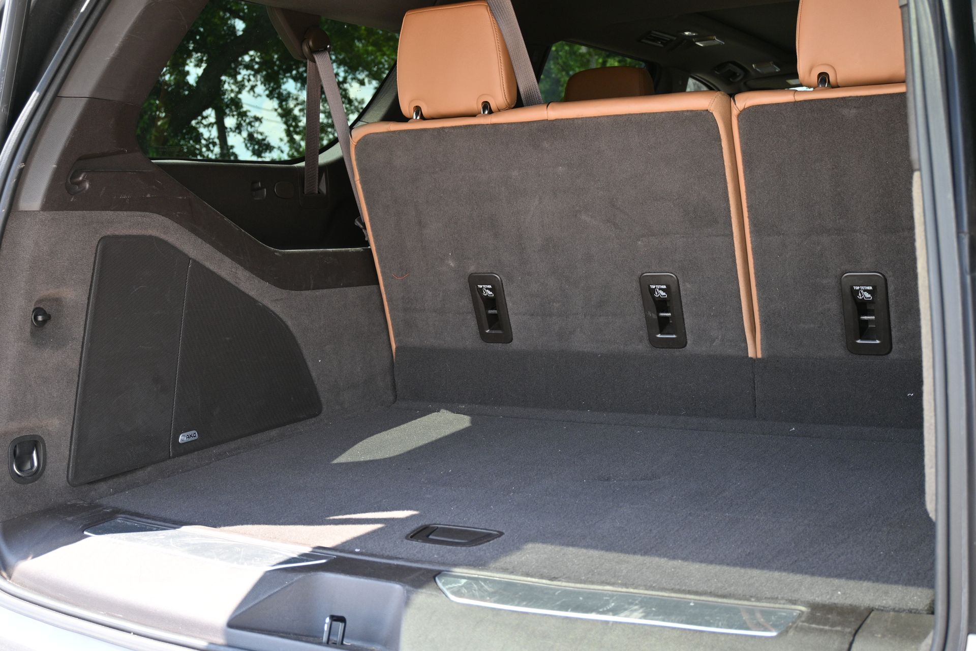 2021 Cadillac Escalade ESV Sport White at Shottenkirk Kia Fort Bend