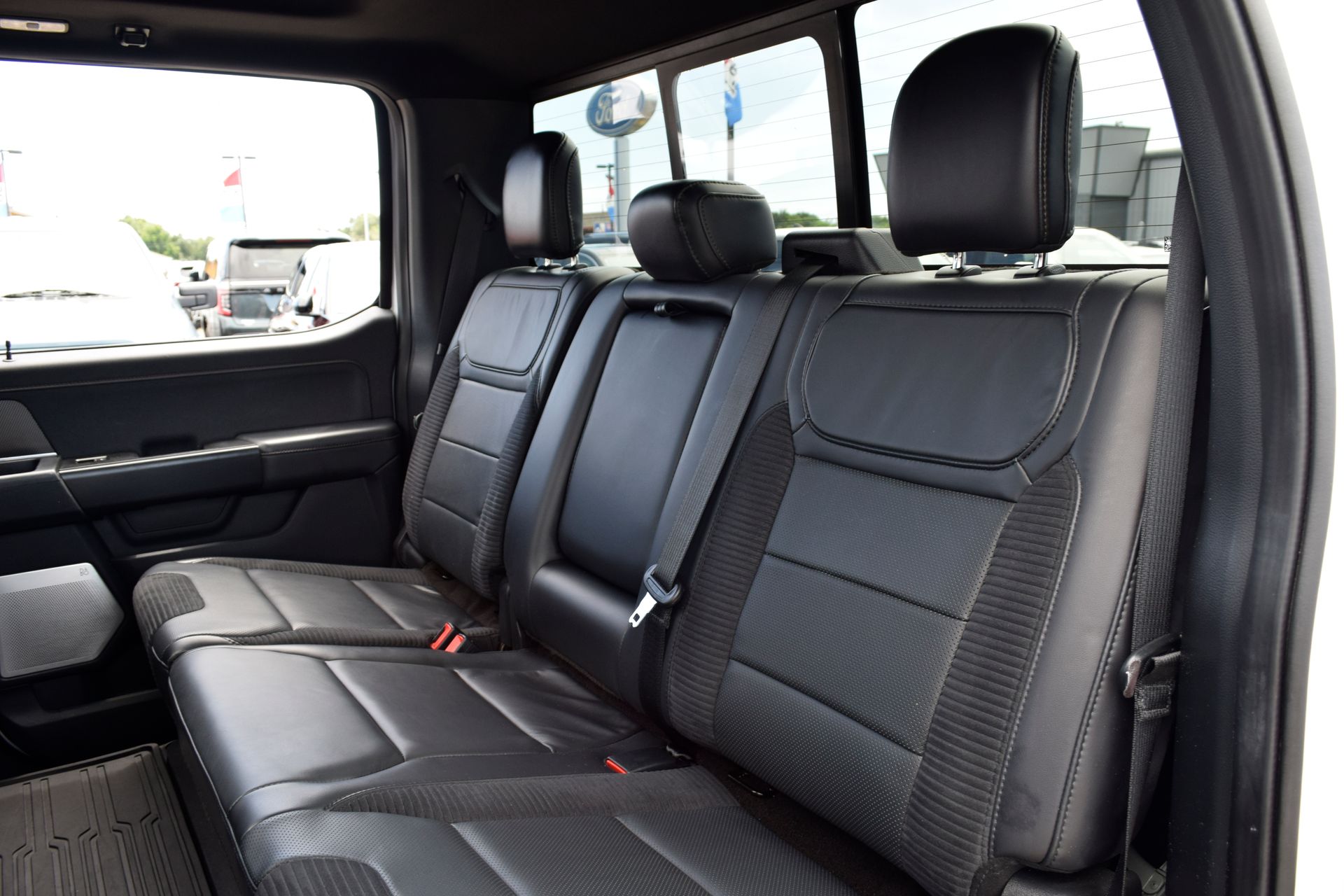 2022 Ford F-150 Raptor White at Martin Chrysler Dodge Jeep Ram