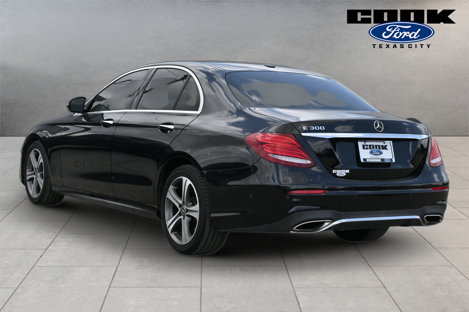 2017 Mercedes-Benz E-Class E 300 - 3