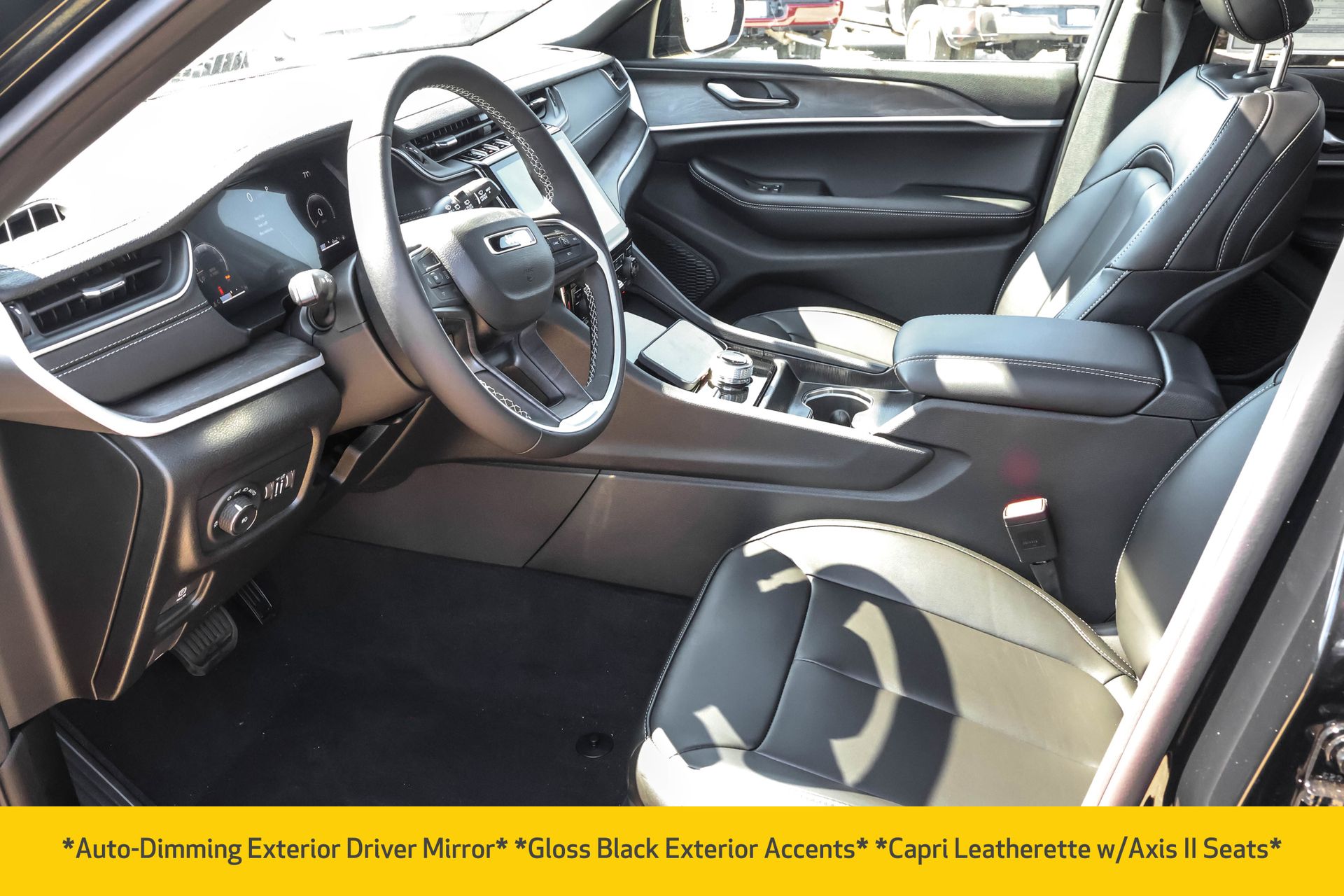 2025 JEEP GRAND CHEROKEE - Image 5