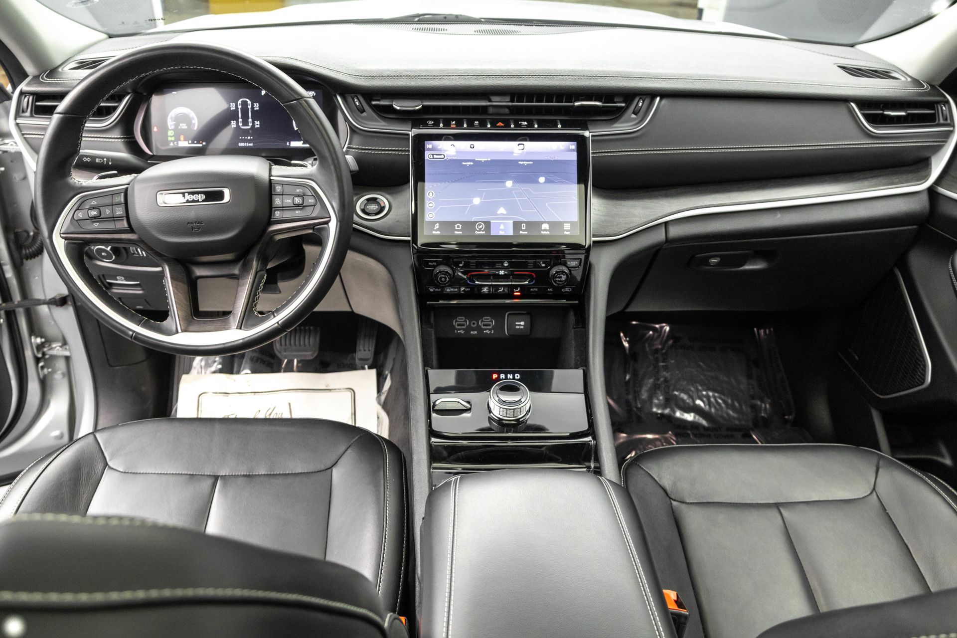 2022 JEEP GRAND CHEROKEE - Image 32