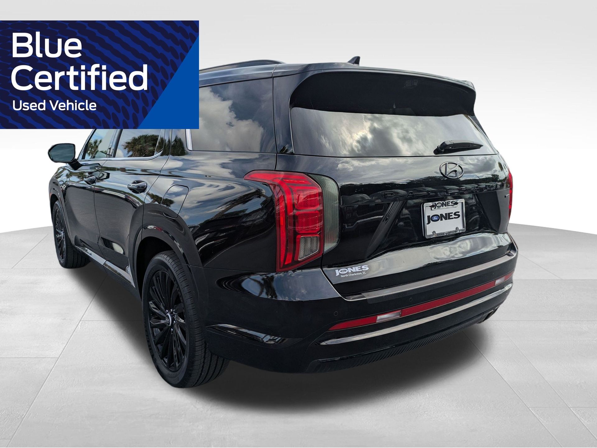 2024 Hyundai Palisade Calligraphy Night Edition Black at Bob Mills Chevrolet
