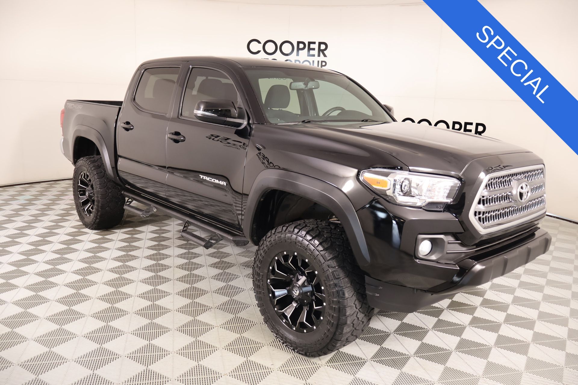 Black 2017 Toyota Tacoma TRD Off Road V6 Double Cab 4WD Pickup Truck Four-Wheel Drive 6-Speed Automatic
