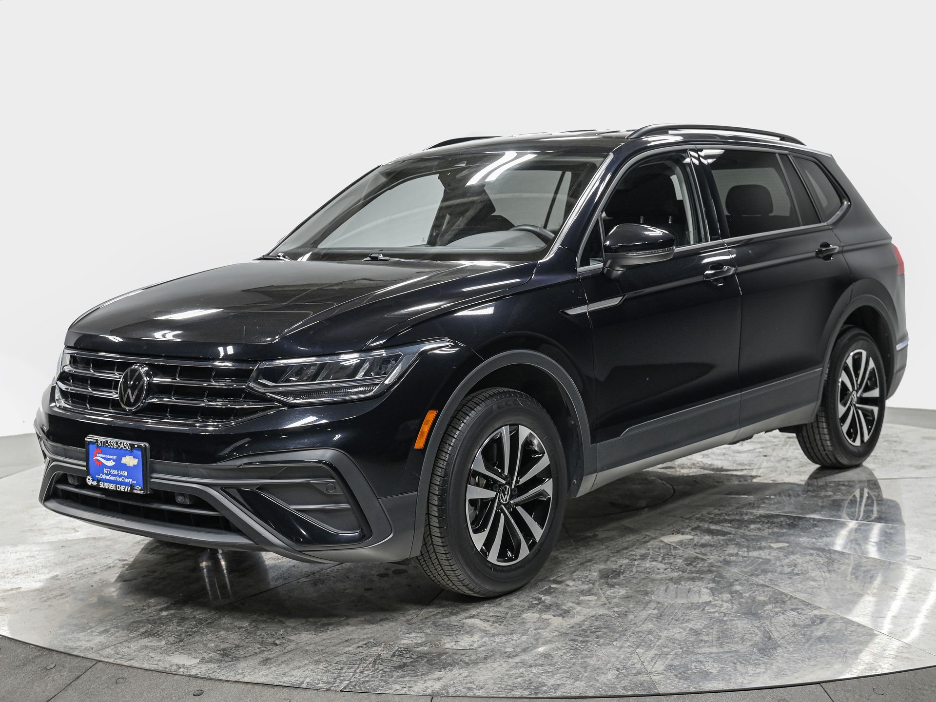 Deep Black 2022 Volkswagen Tiguan S 4Motion SUV / Crossover All-Wheel Drive 8-Speed Automatic