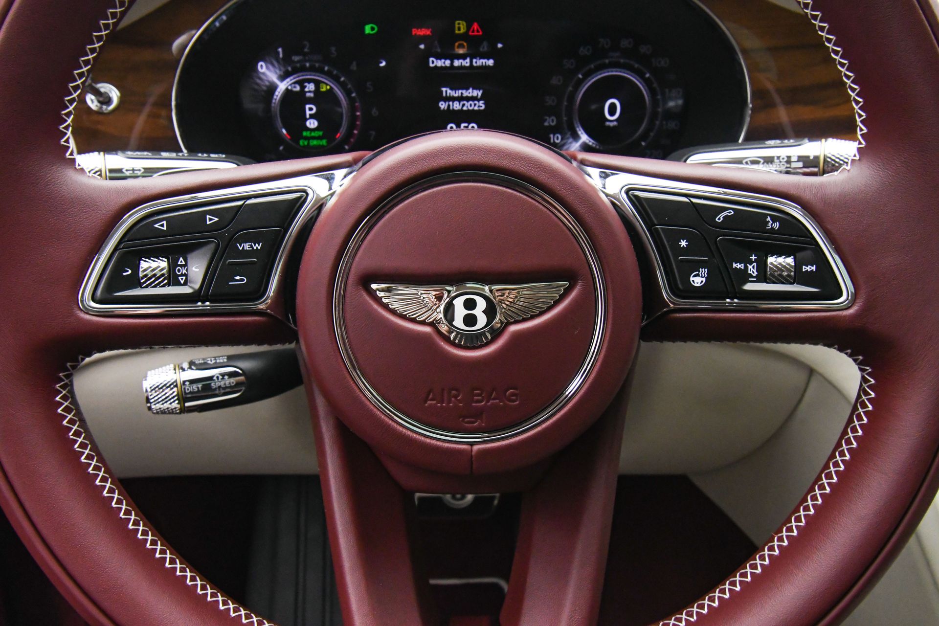 2026 Bentley Flying Spur - Photo 33
