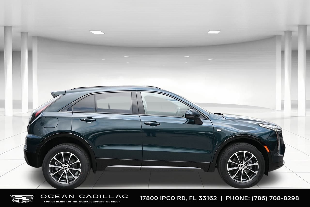 2024 Cadillac XT4 Sport 6