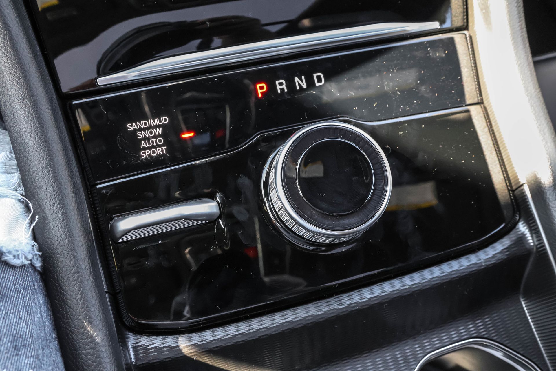 2025 JEEP GRAND CHEROKEE - Image 21