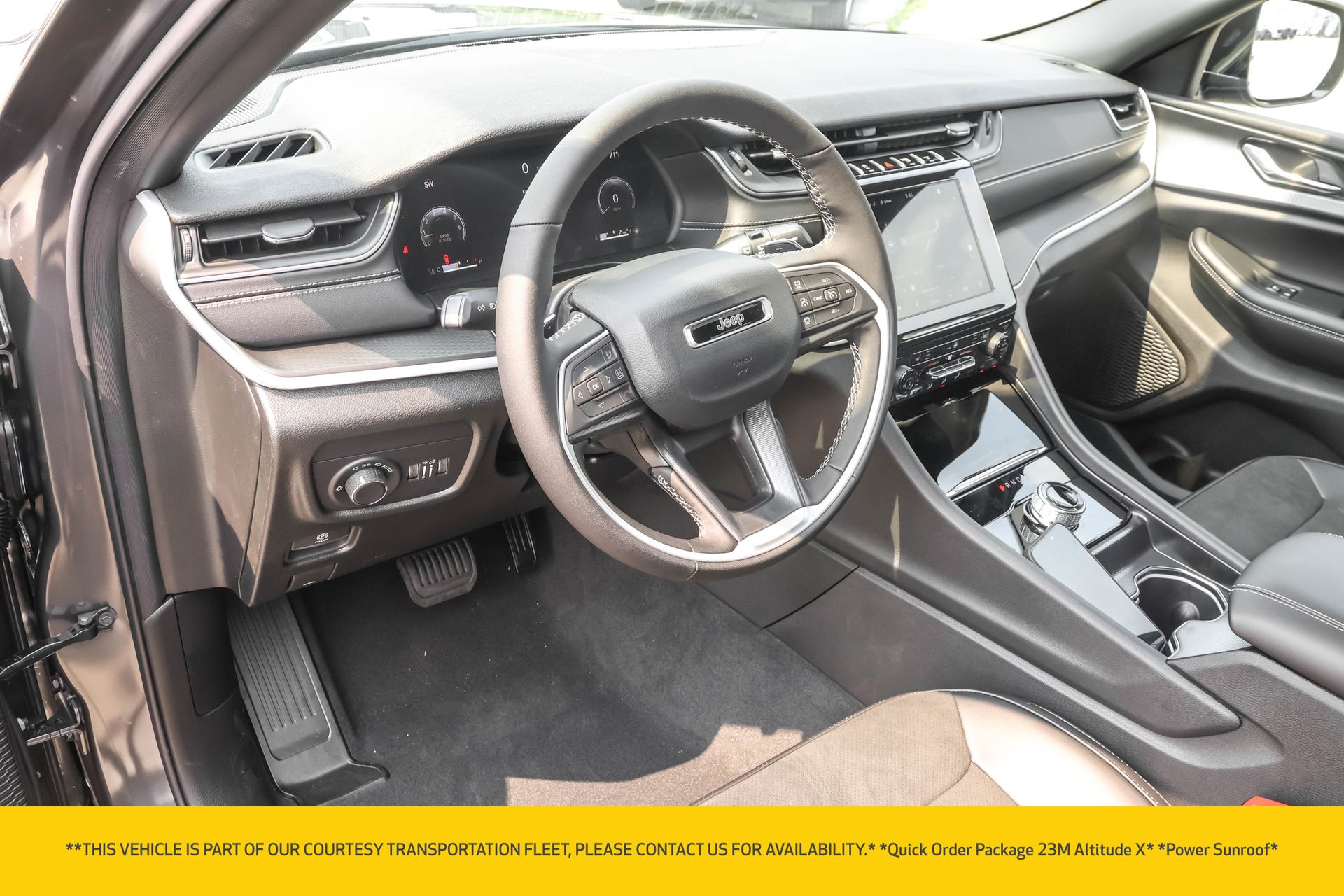 2025 JEEP GRAND CHEROKEE - Image 4