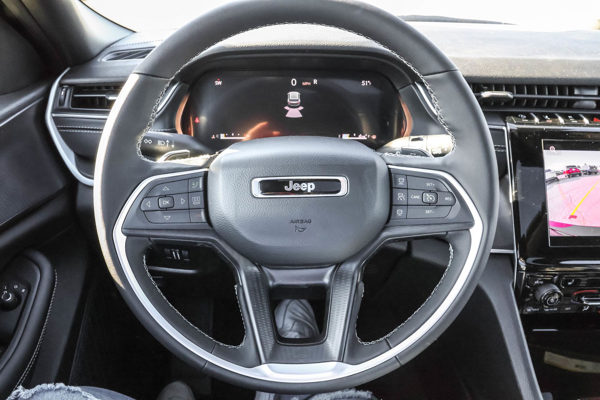 2025 JEEP GRAND CHEROKEE L - Image 27