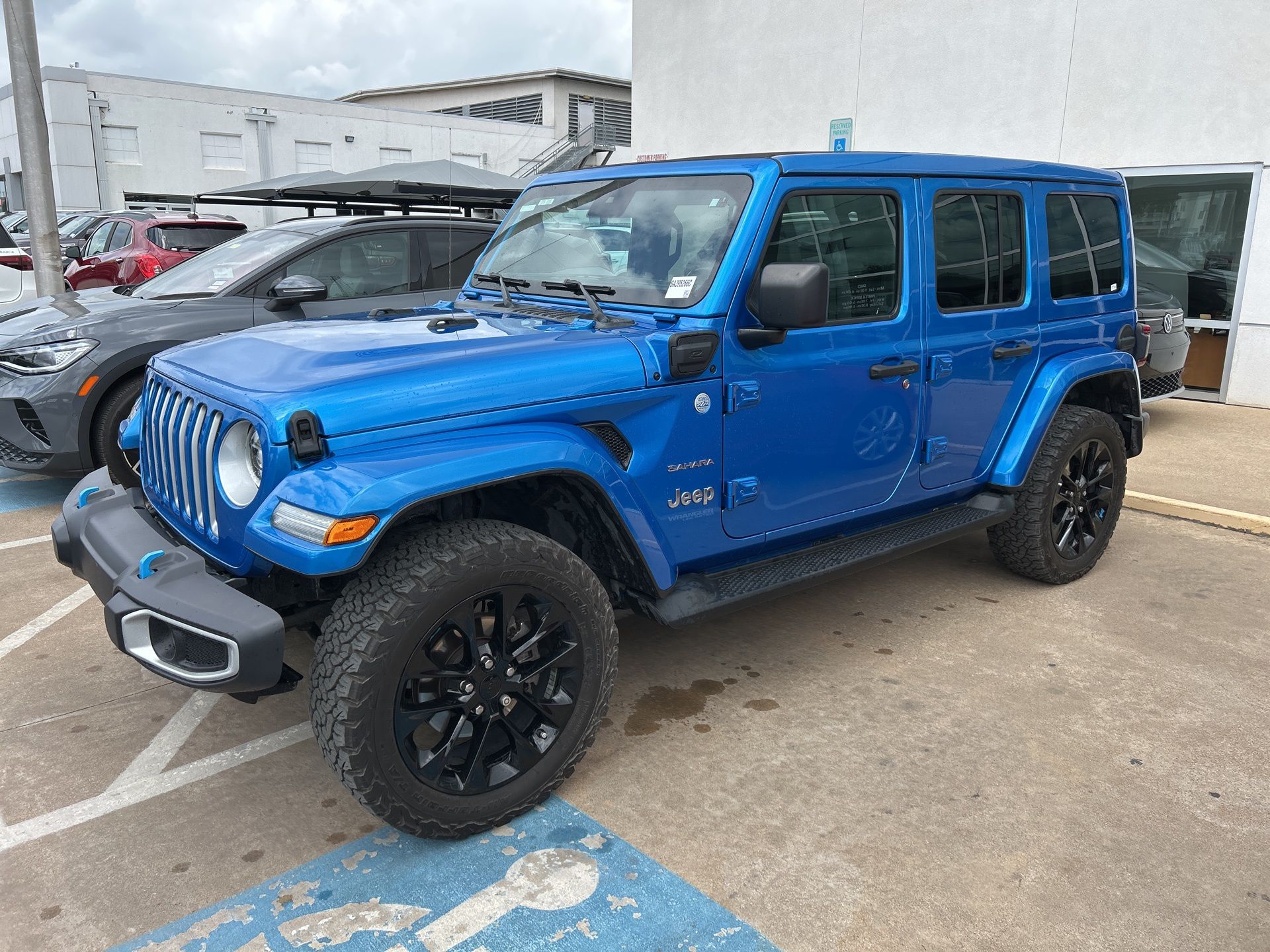 Hydro Blue Pearl Coat 2022 Jeep Wrangler 4xe Sahara 4WD SUV / Crossover Four-Wheel Drive 8-Speed Automatic