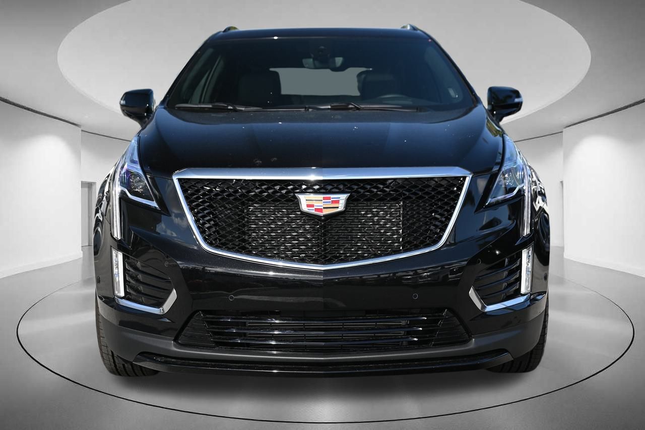 2024 Cadillac XT5 Sport 8