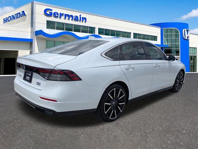 Certified Used 2026 Platinum White Pearl Honda Touring image 5